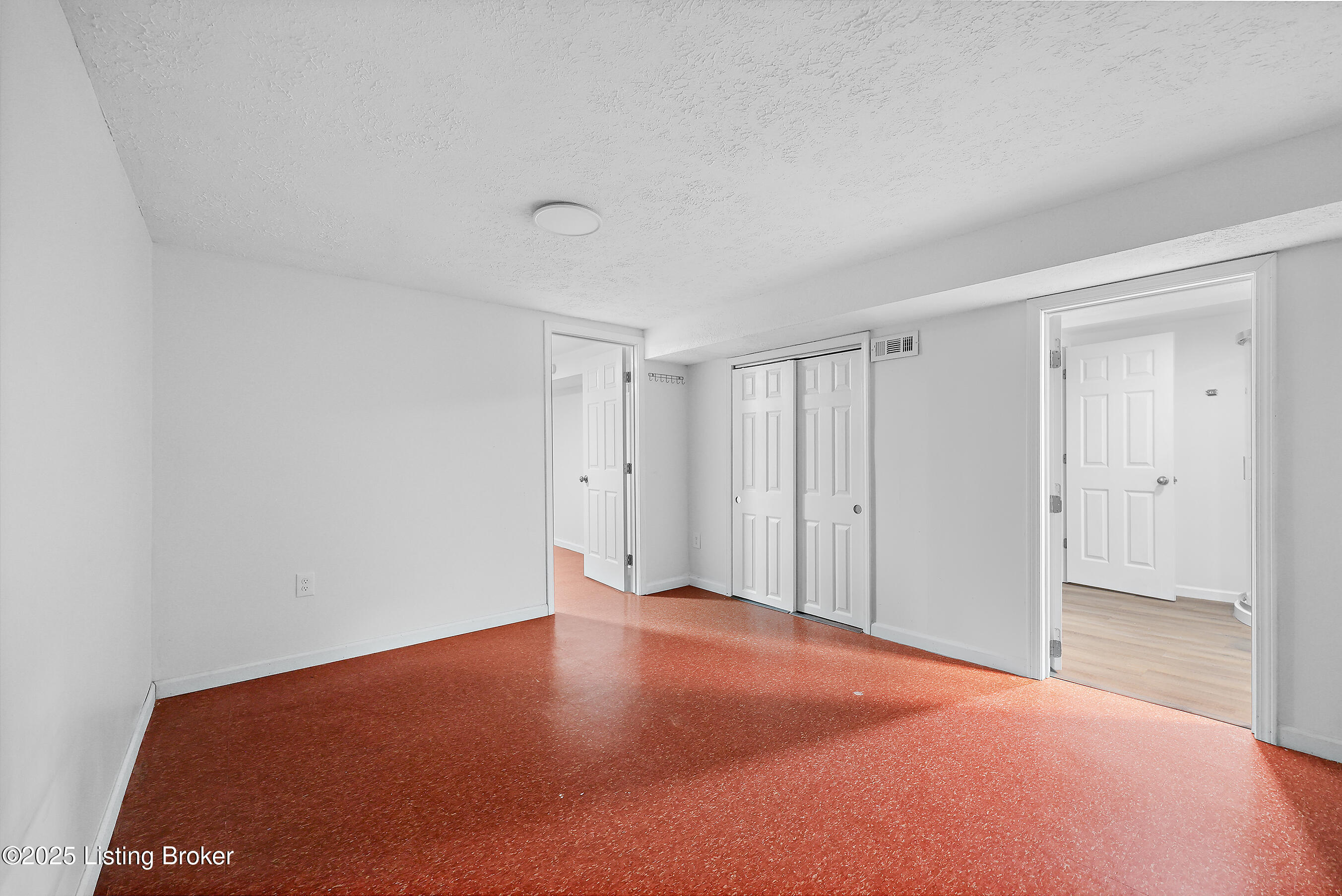 2503 Lamborne Blvd