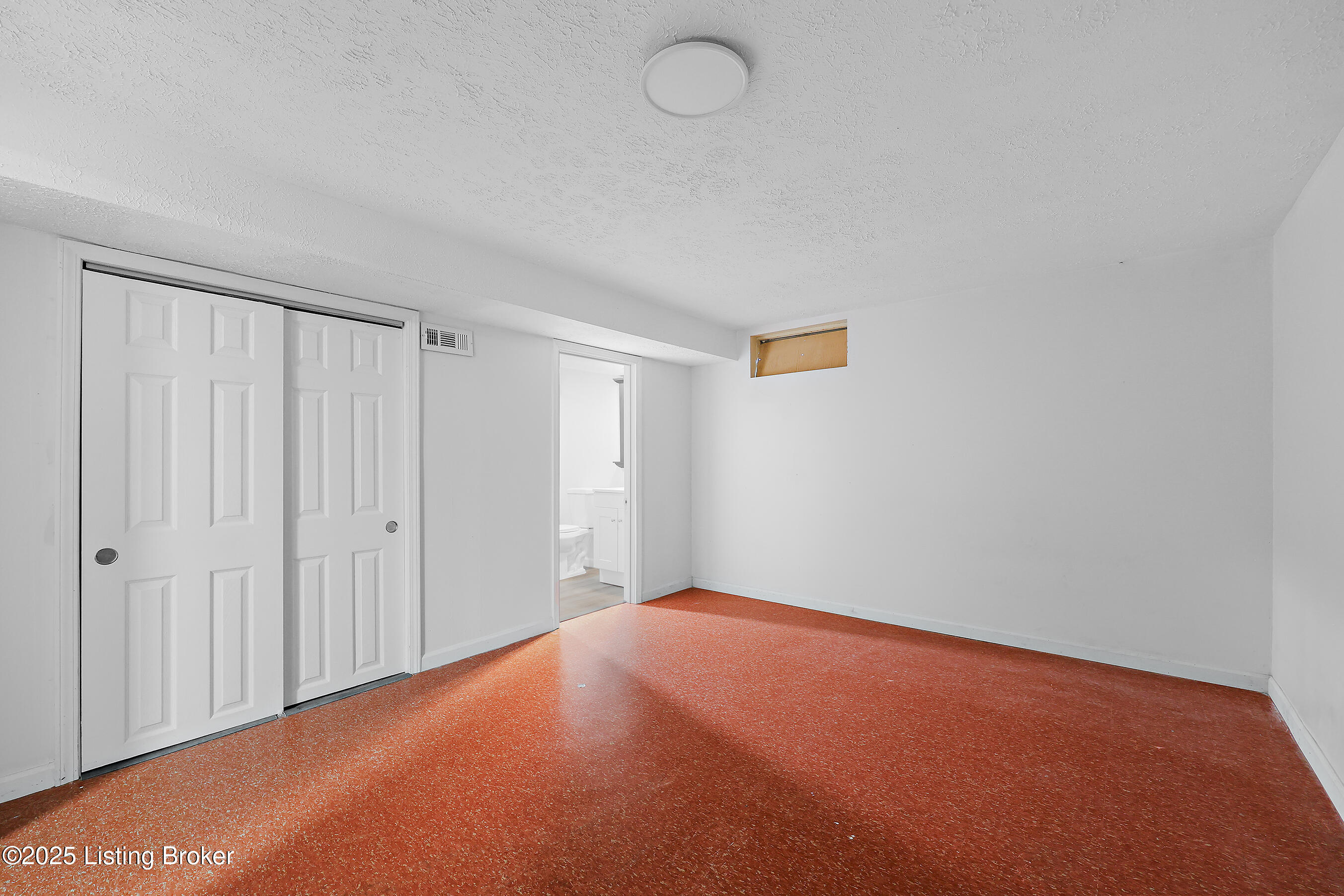 2503 Lamborne Blvd