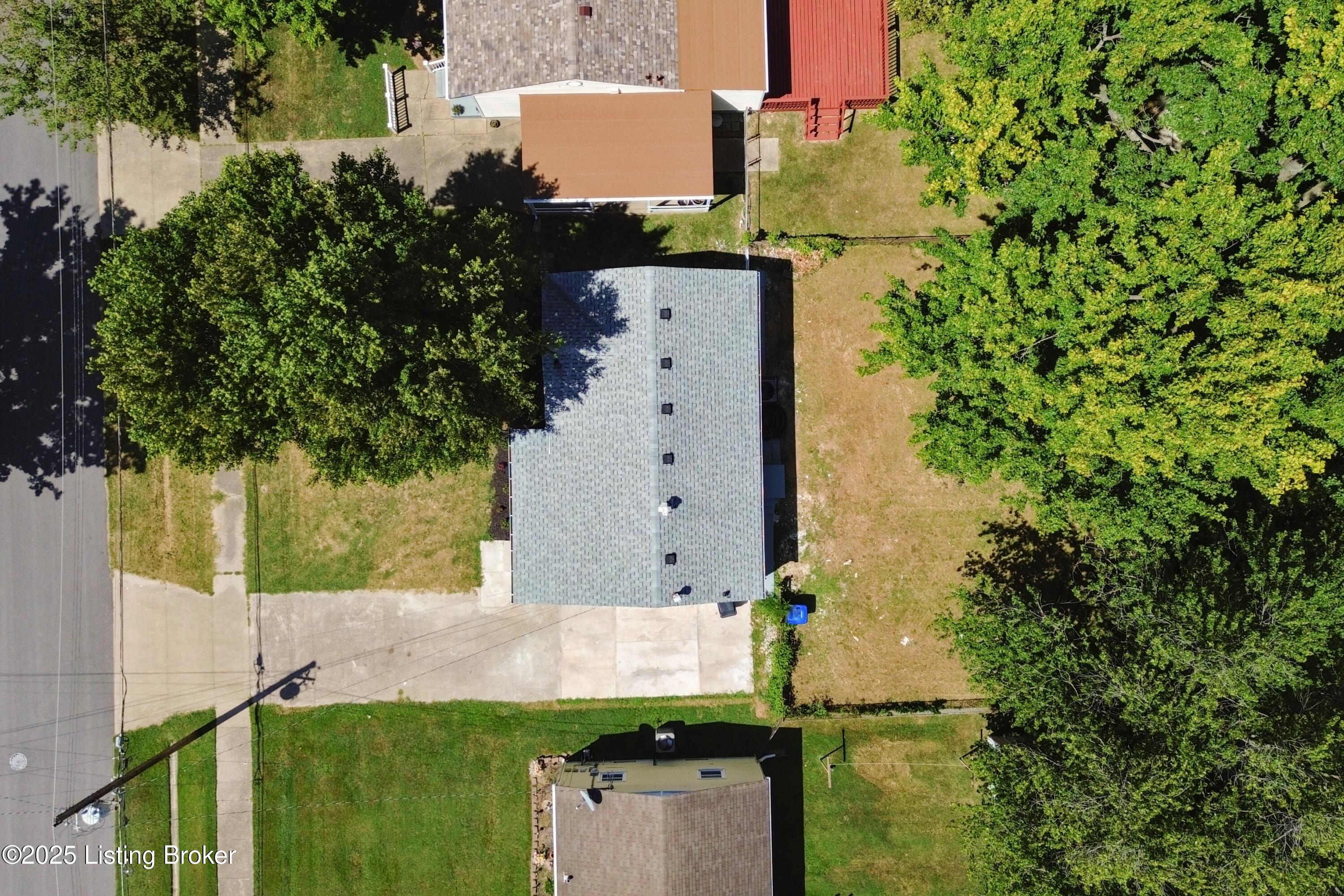 315 E Southside Ct