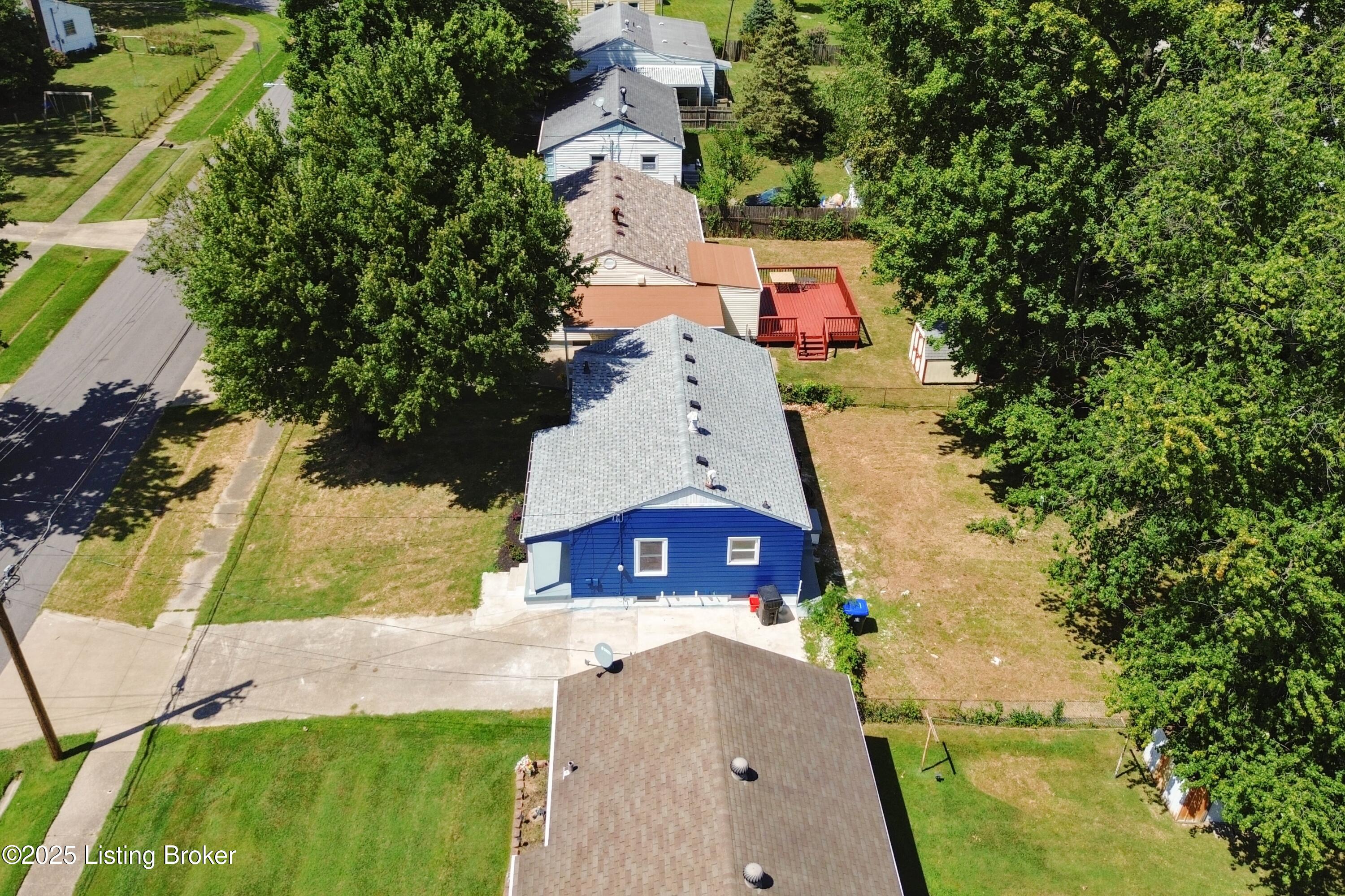 315 E Southside Ct