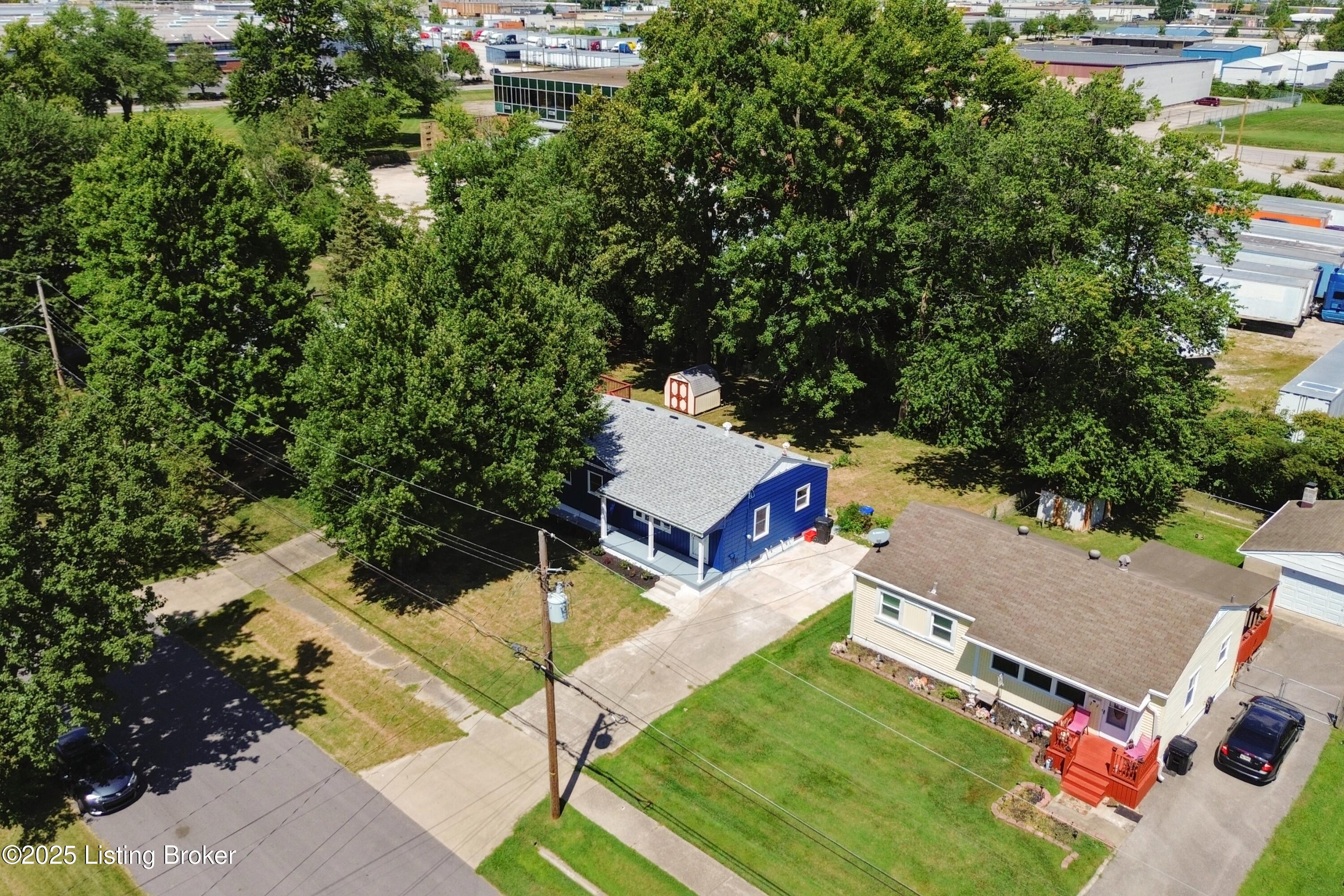 315 E Southside Ct