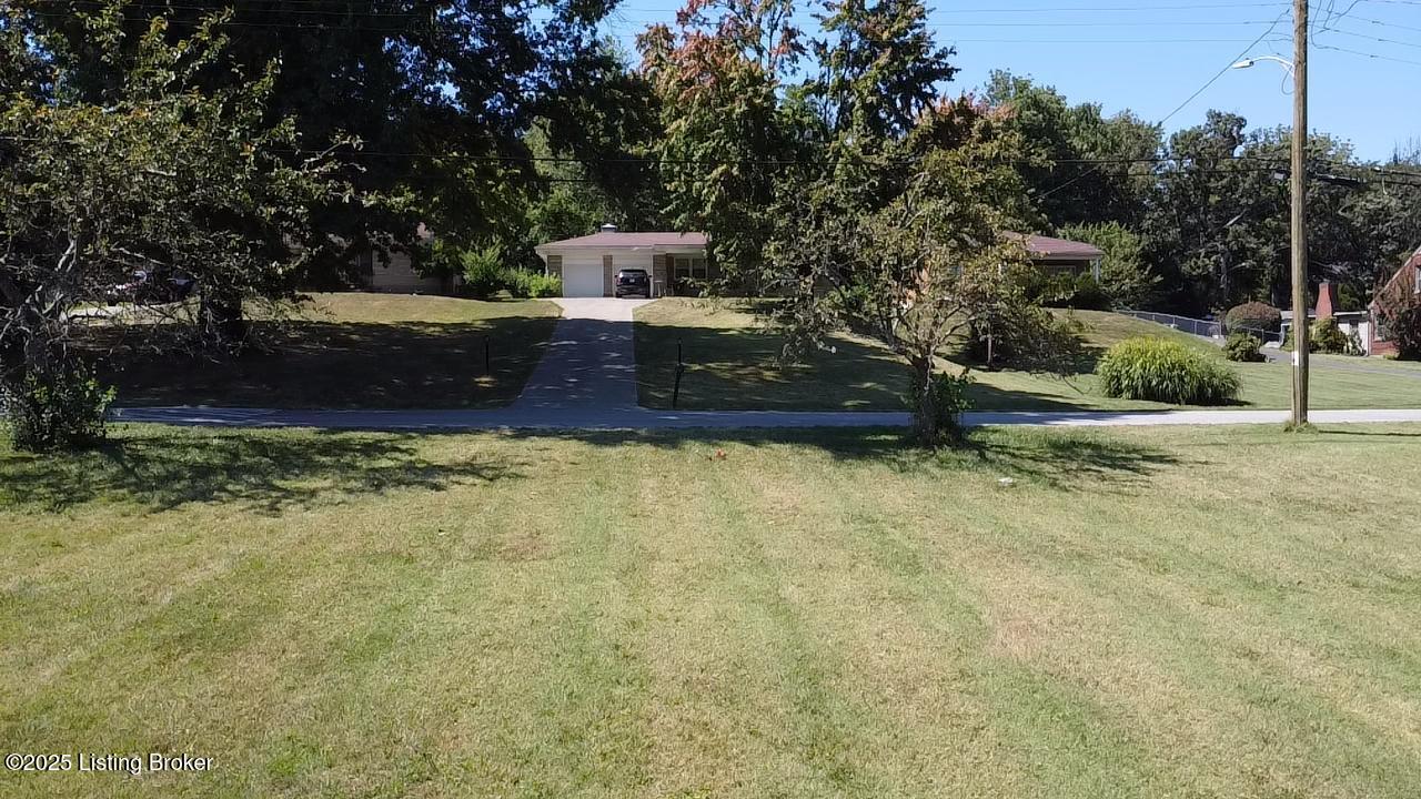 6810 Homestead Dr