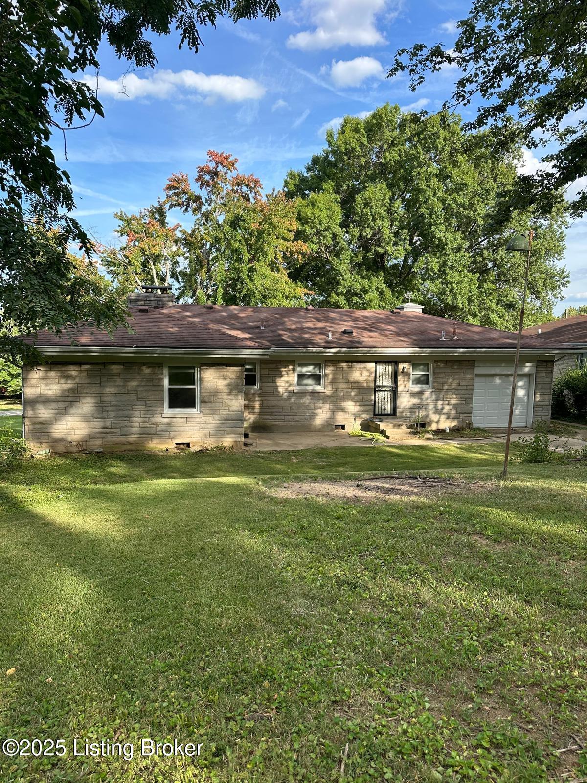 6810 Homestead Dr