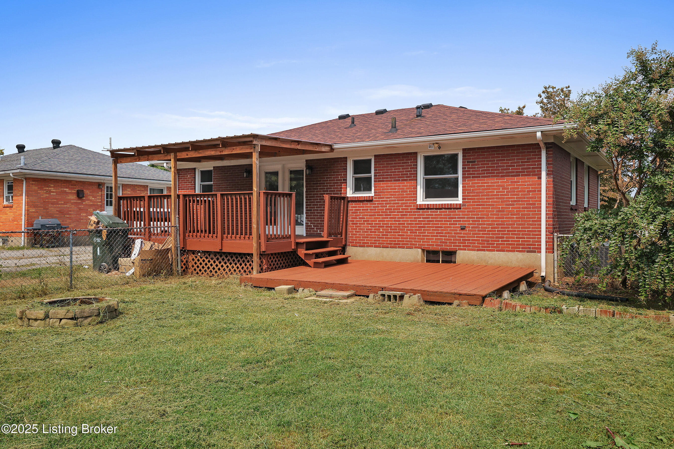 5504 Greenwood Rd