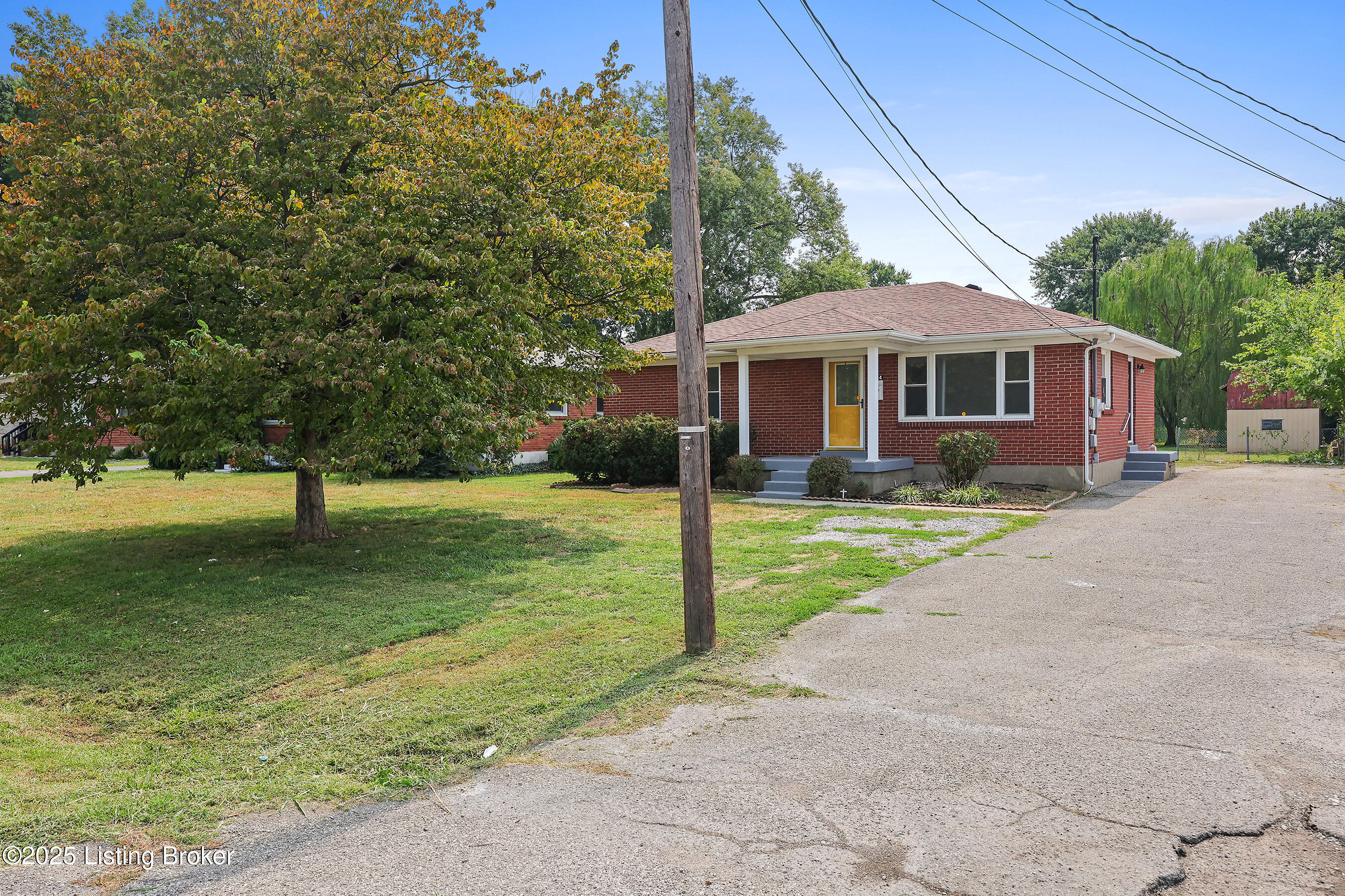5504 Greenwood Rd