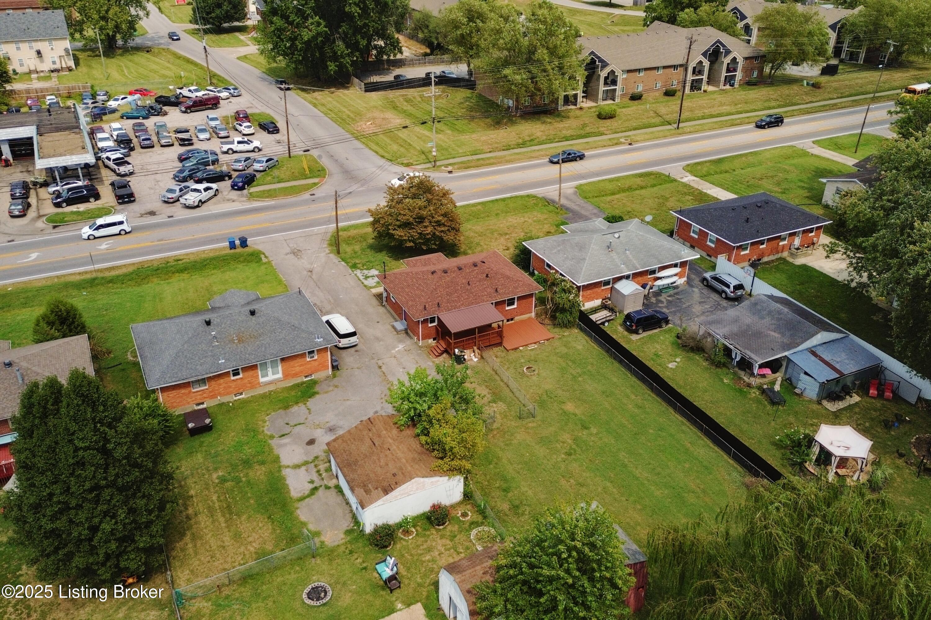 5504 Greenwood Rd