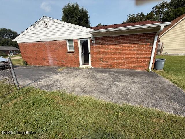 162 Ledgewood Ct, Shepherdsville