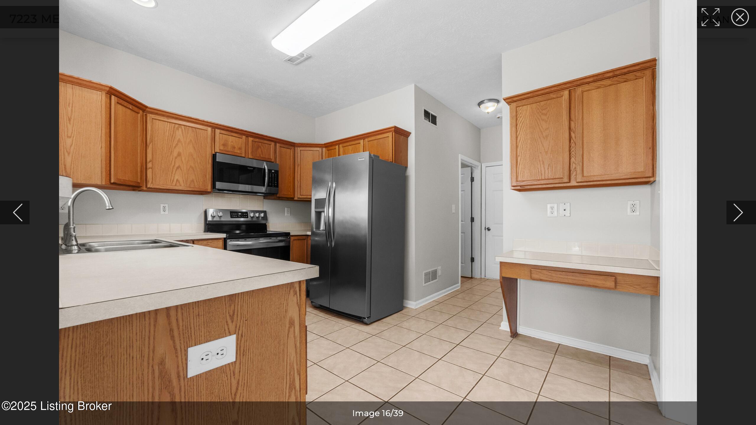 7223 Meadow Ridge Dr