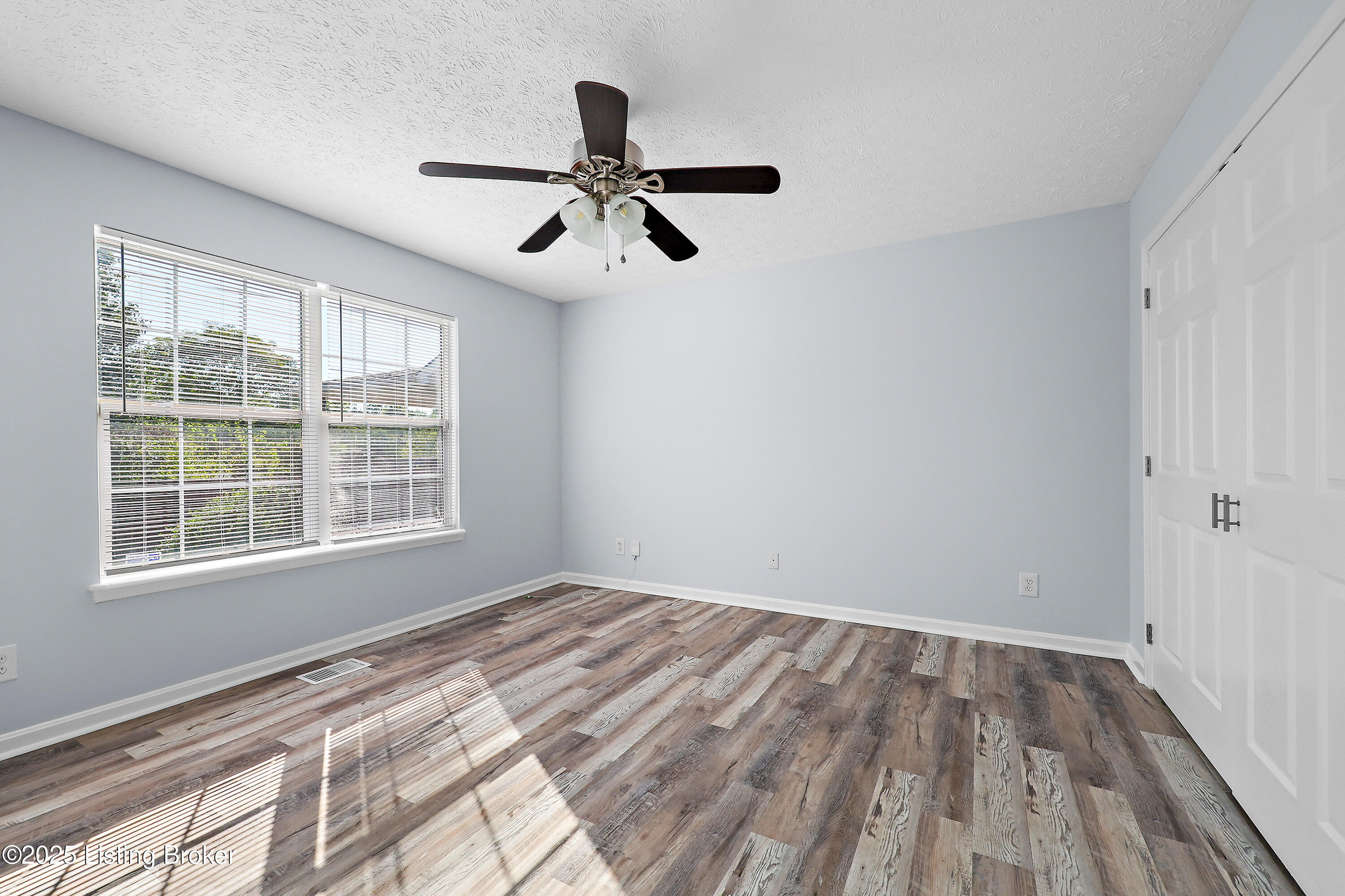 13007 Bessels Blvd