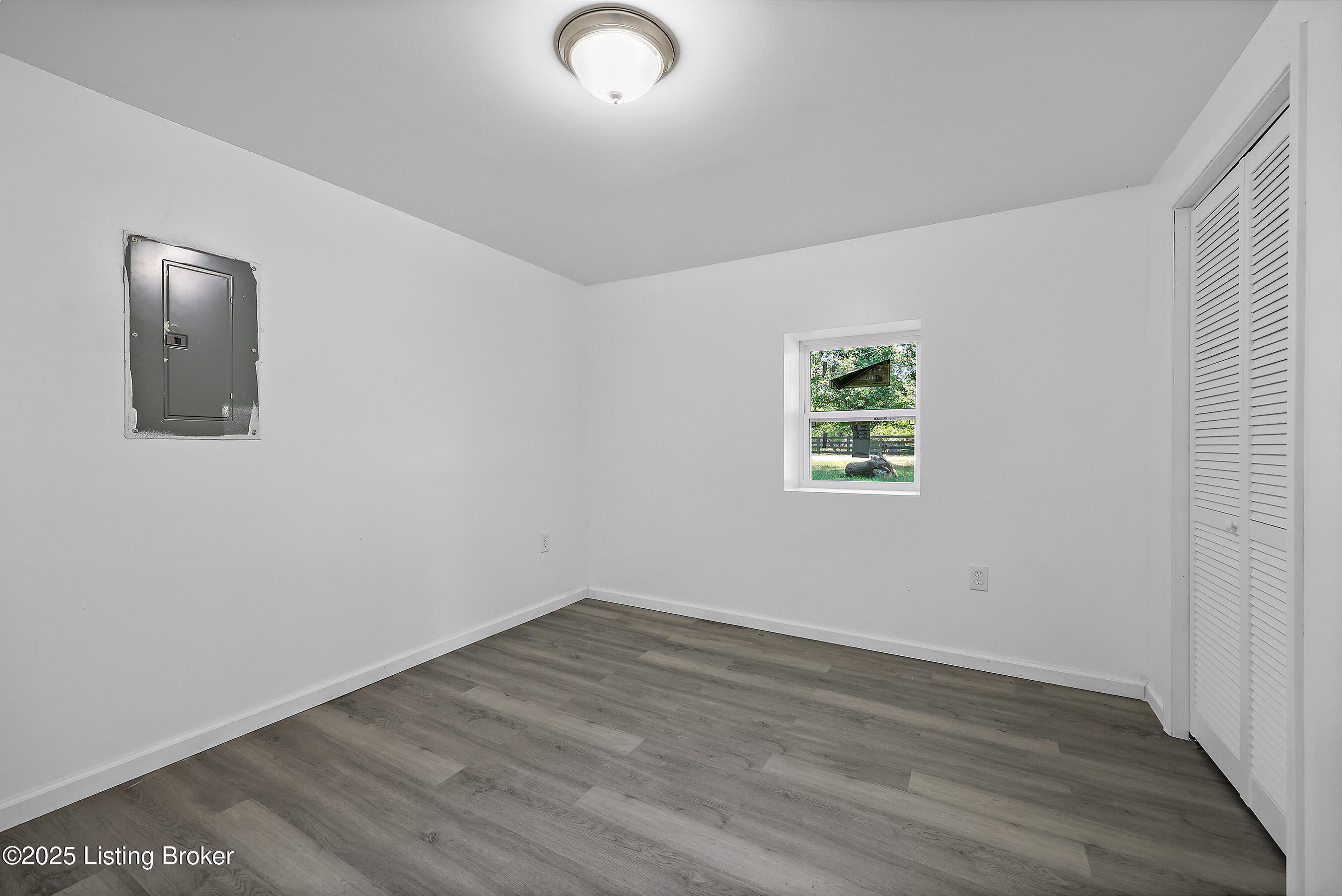 6900 Sylvania 4 Rd