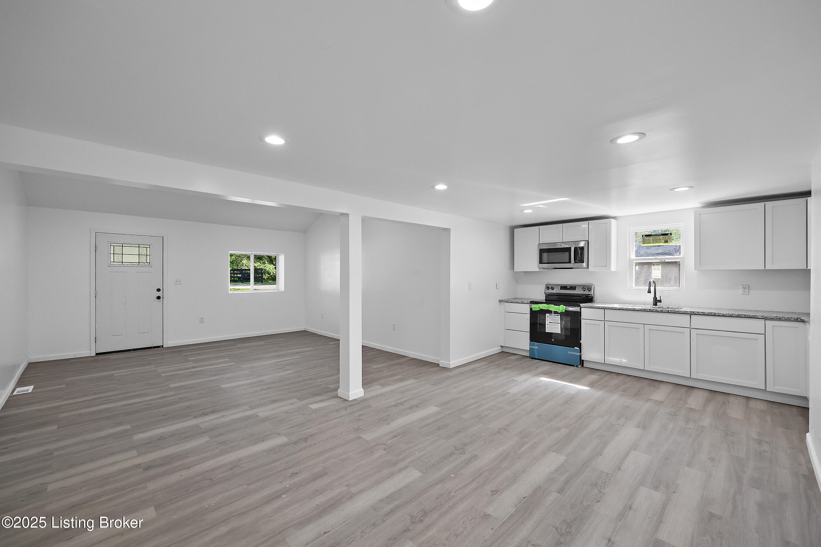 6900 Sylvania 4 Rd