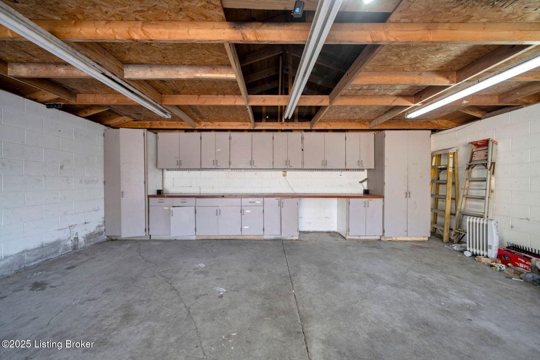 7509 Revolutionary Ct