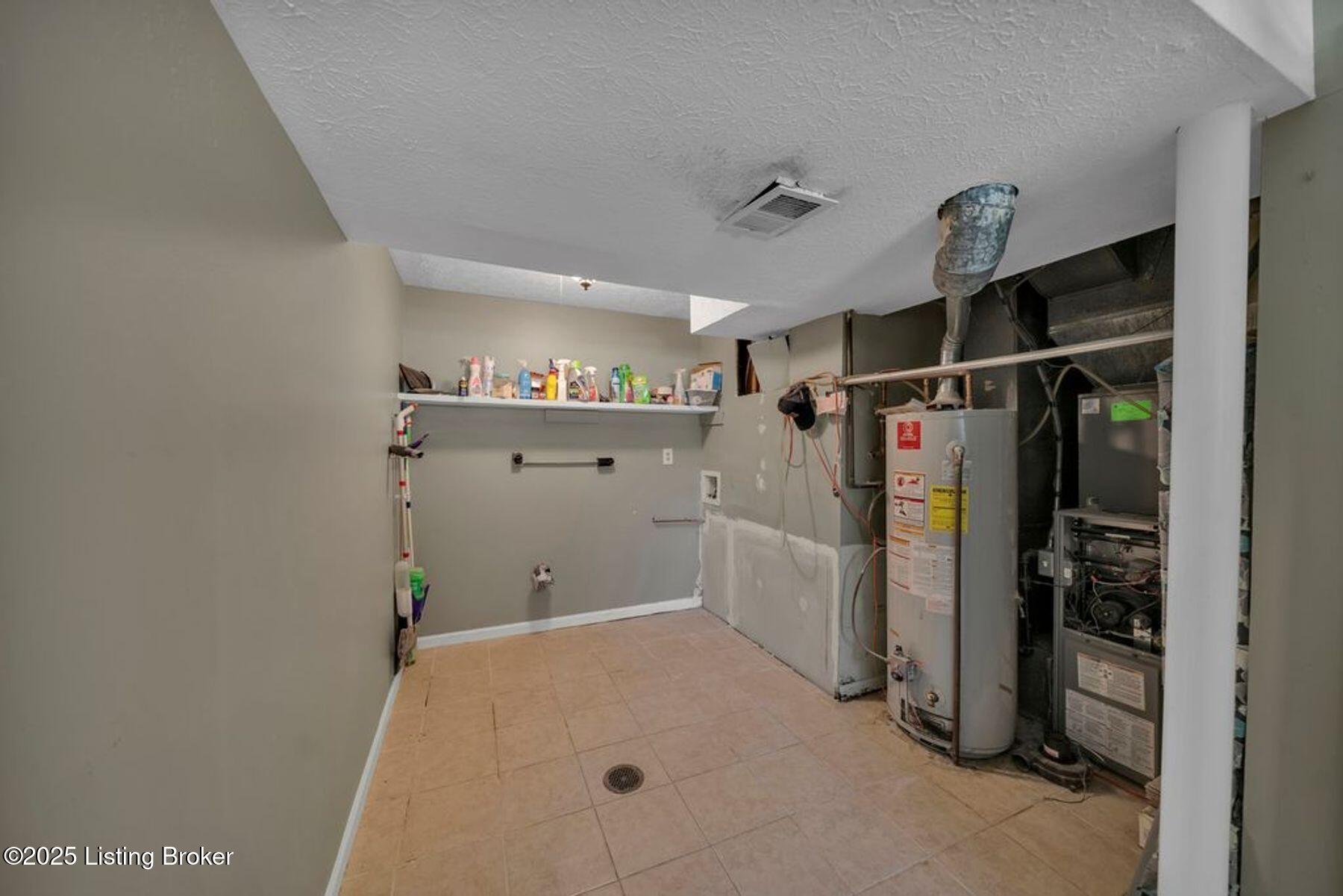 7509 Revolutionary Ct