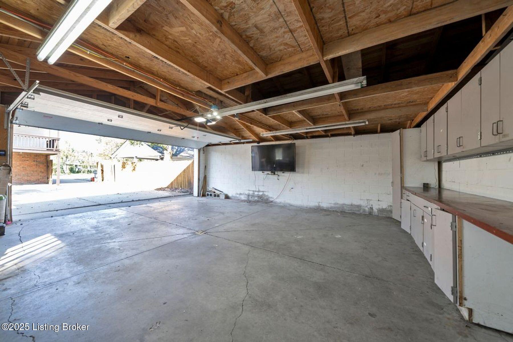 7509 Revolutionary Ct