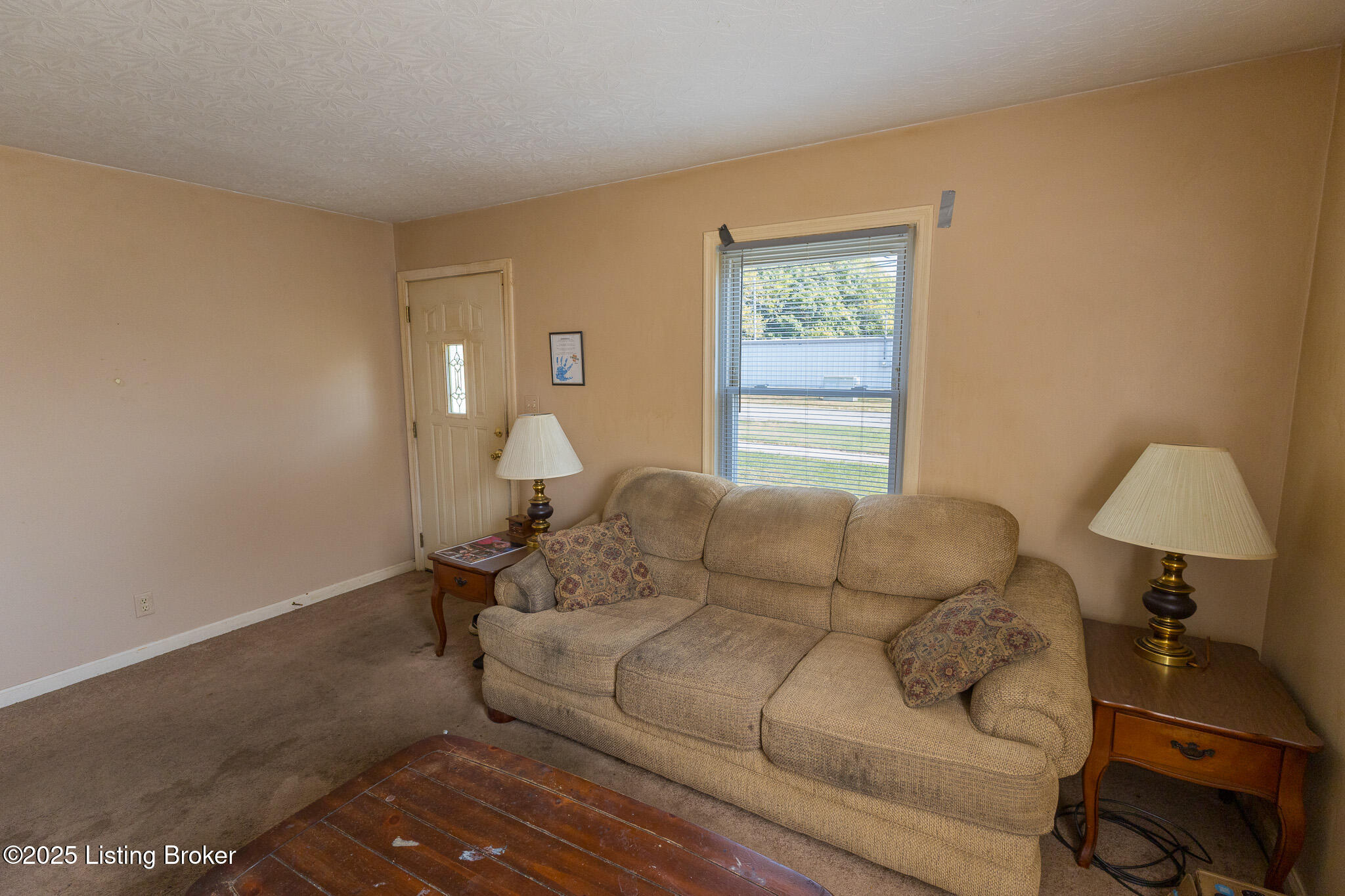 4310 Cavelle Ave, Louisville