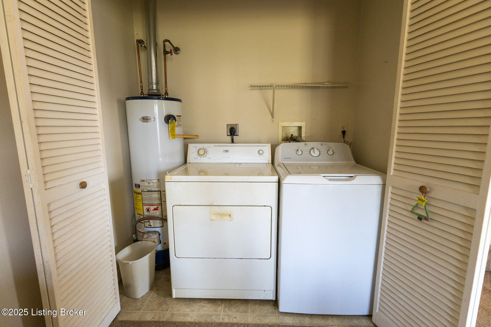 4310 Cavelle Ave, Louisville