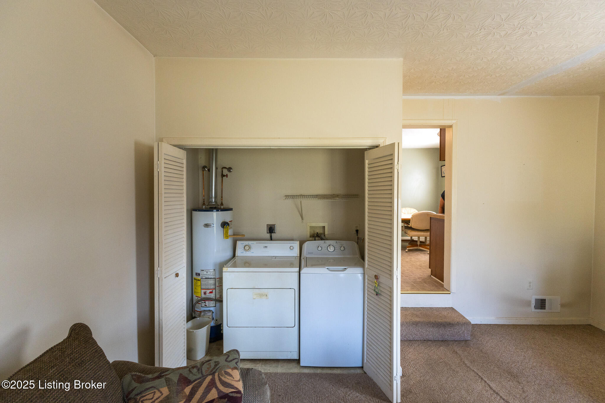 4310 Cavelle Ave, Louisville