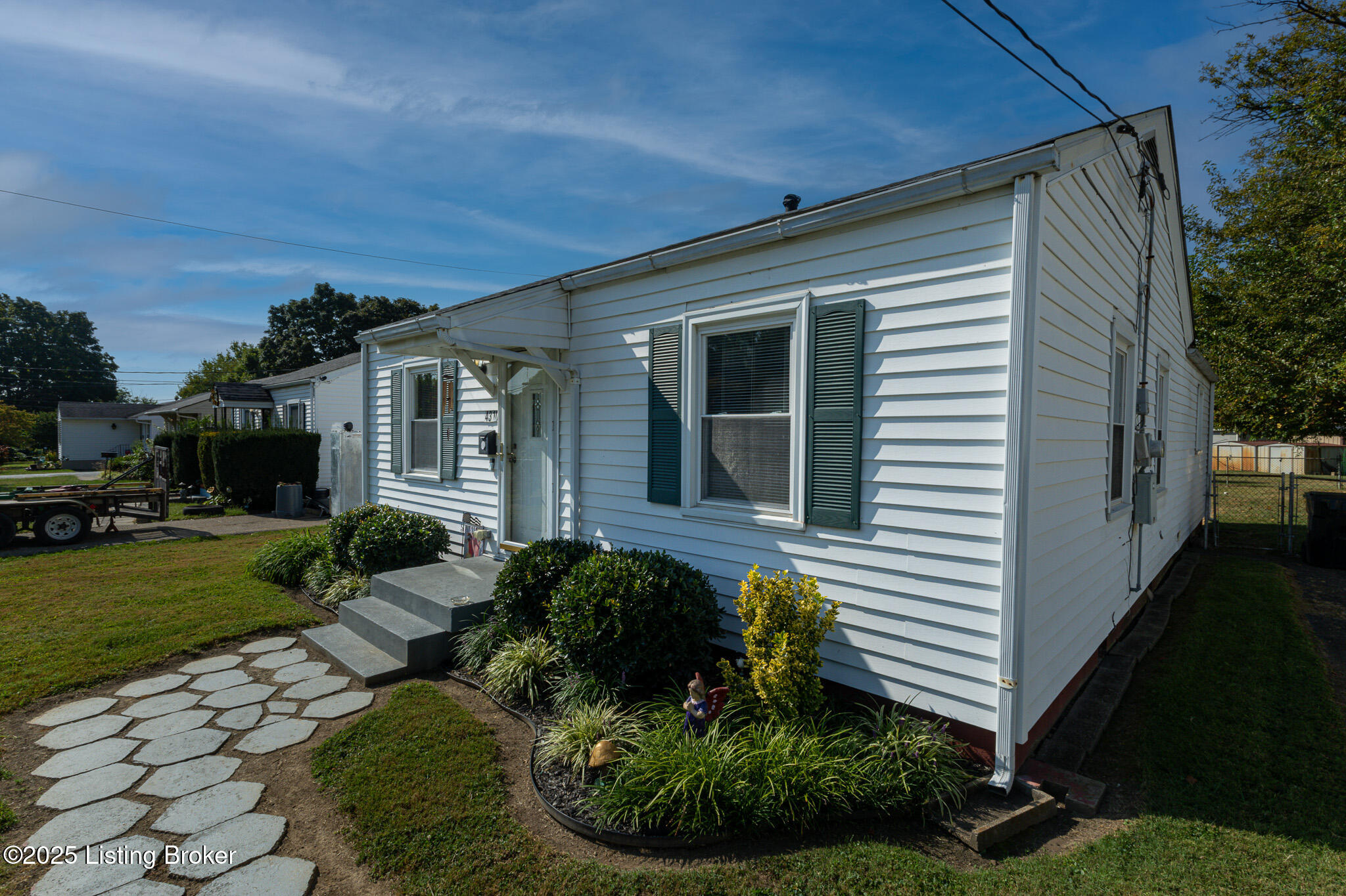 4310 Cavelle Ave, Louisville