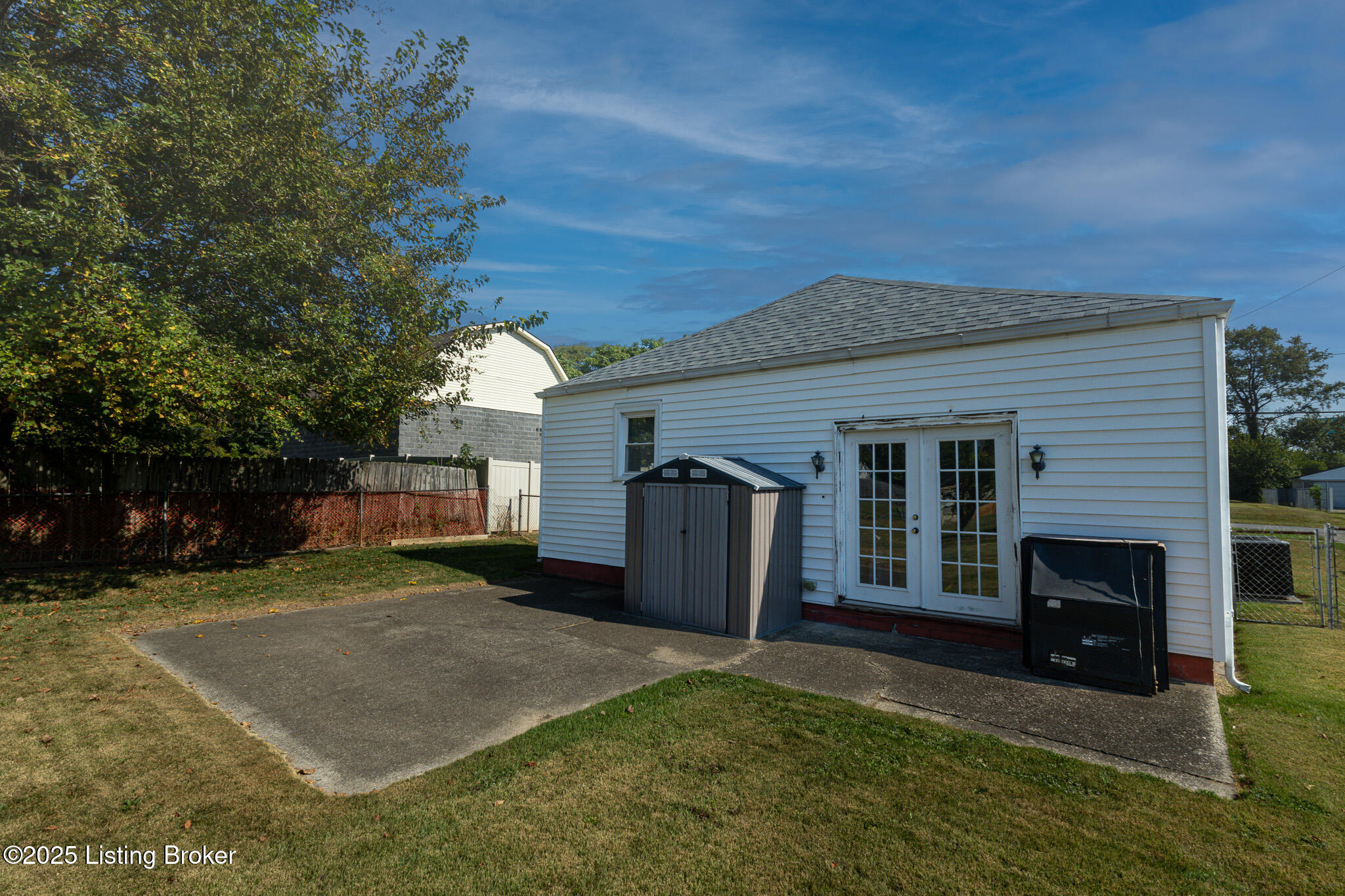 4310 Cavelle Ave, Louisville