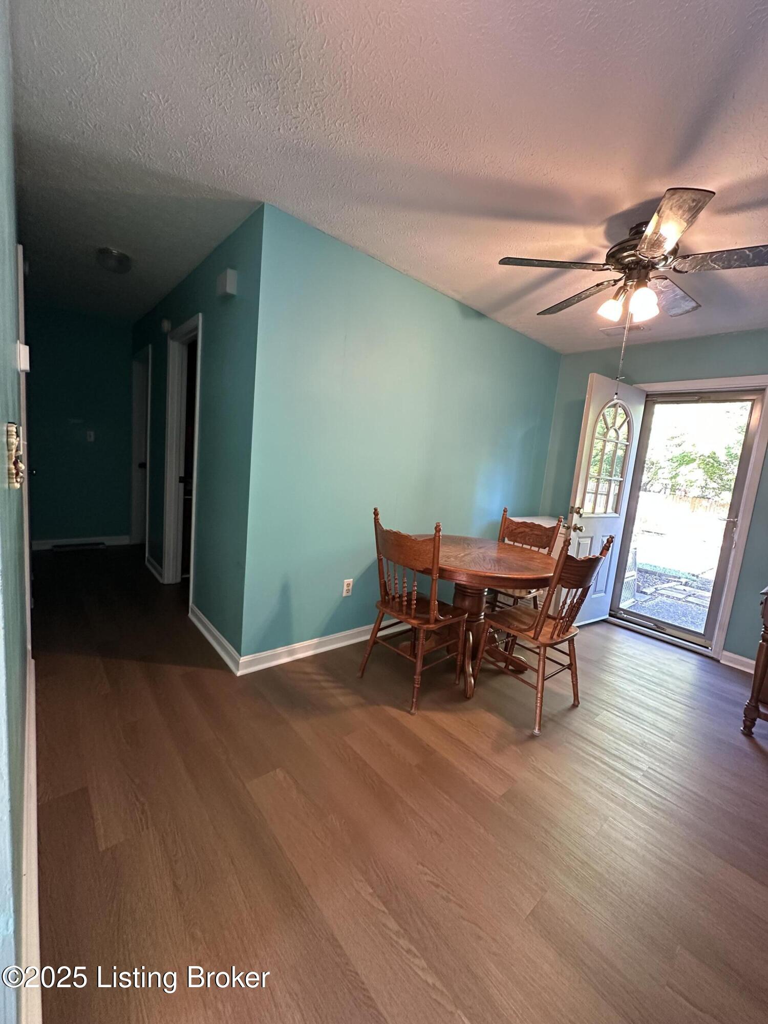 279 Earlywood Way