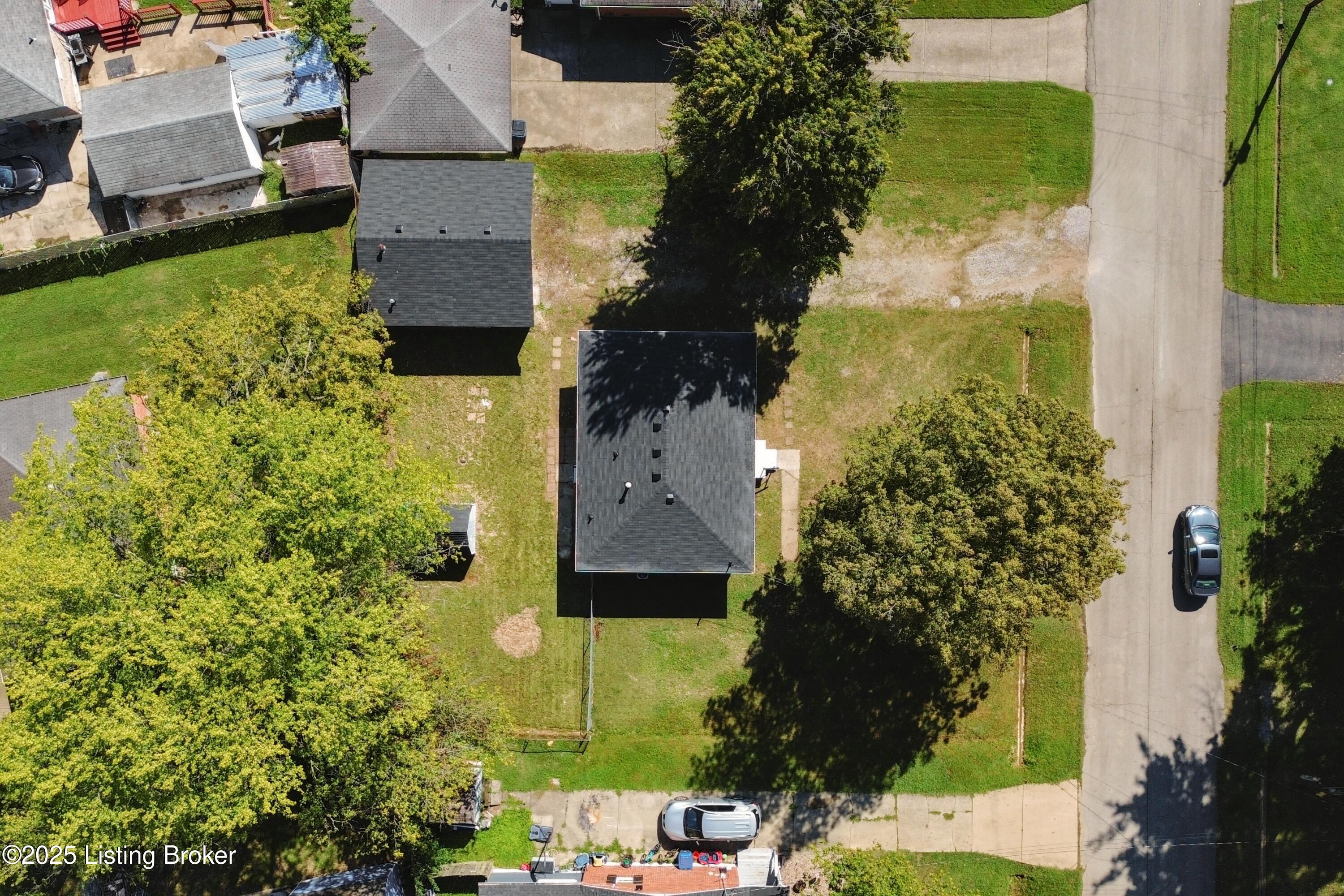 6611 South Dr