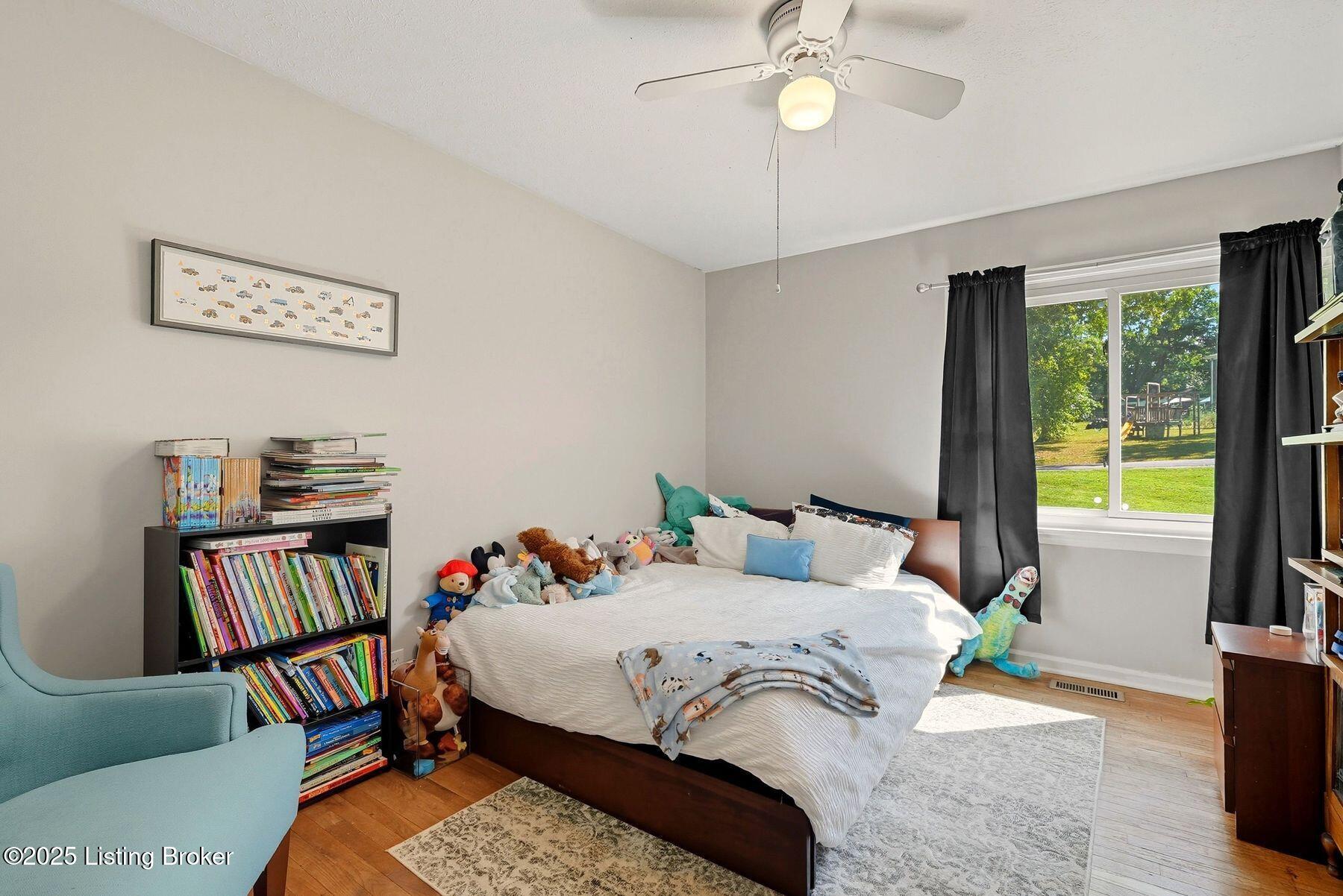 1805 Springhill Rd, Anchorage