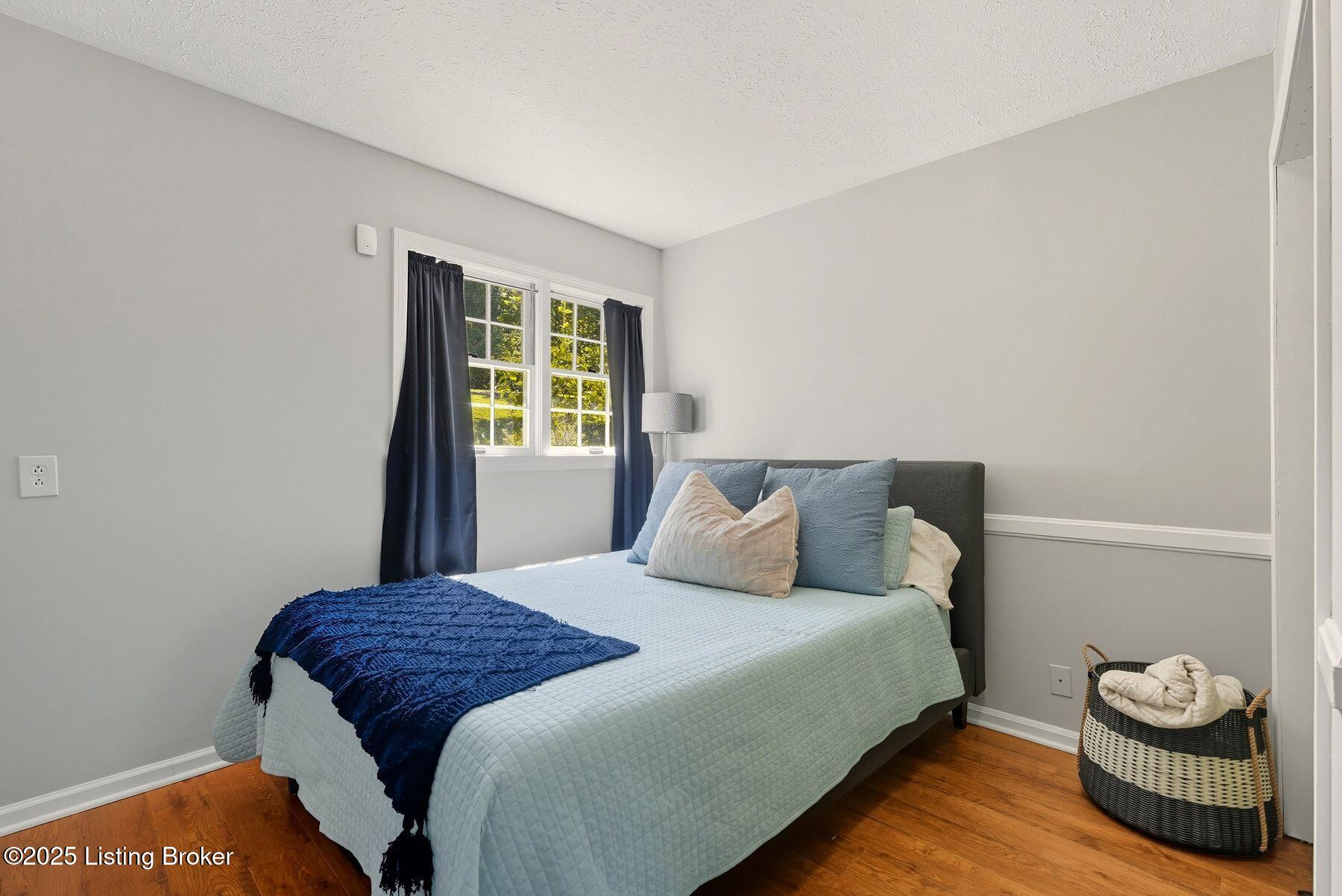 1805 Springhill Rd, Anchorage