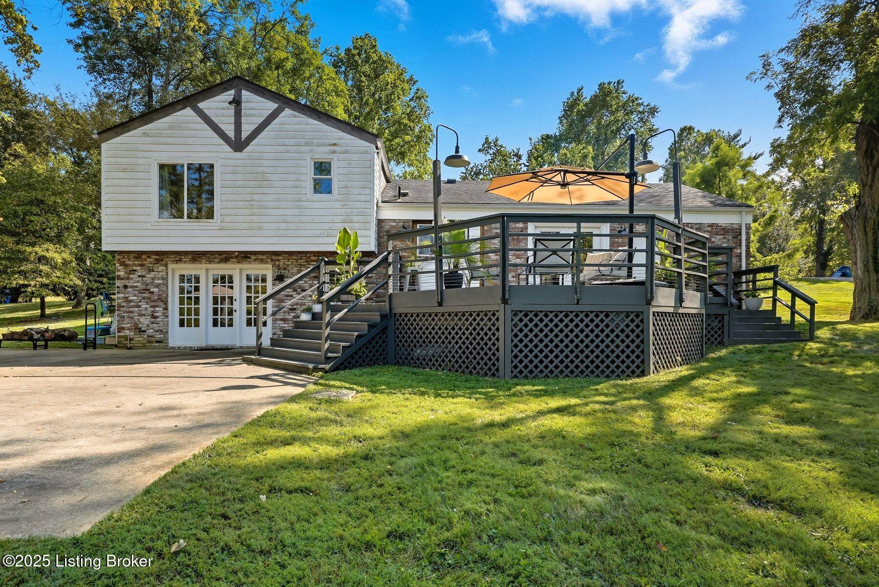 1805 Springhill Rd, Anchorage