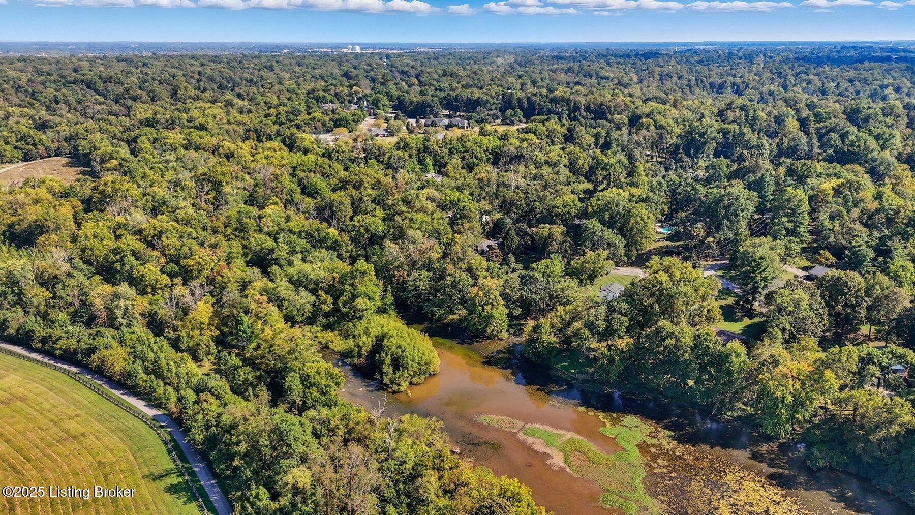 1805 Springhill Rd, Anchorage