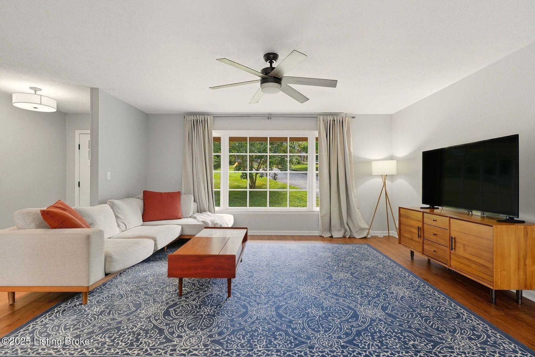 1805 Springhill Rd, Anchorage