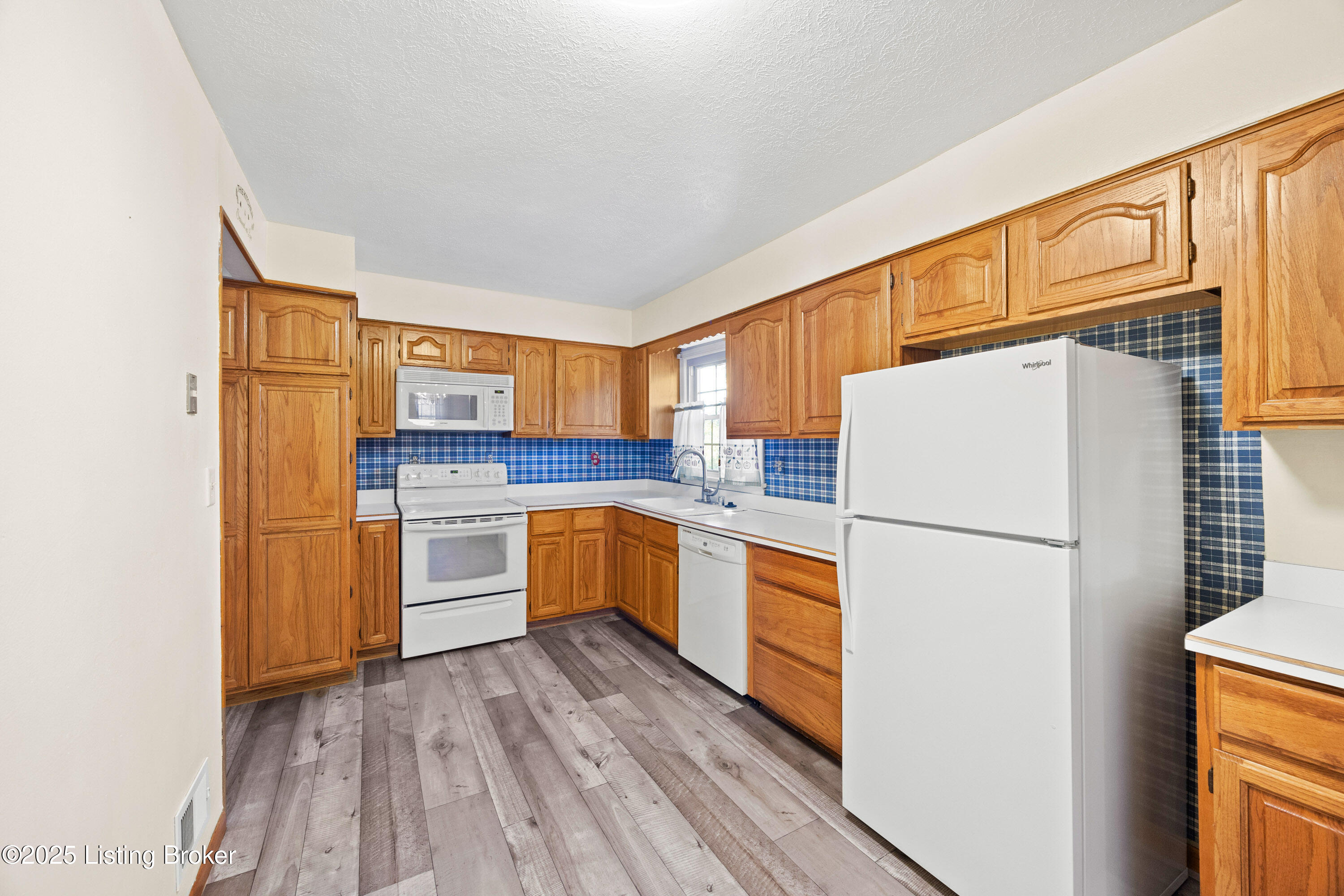 2508 Pikes Peak Blvd