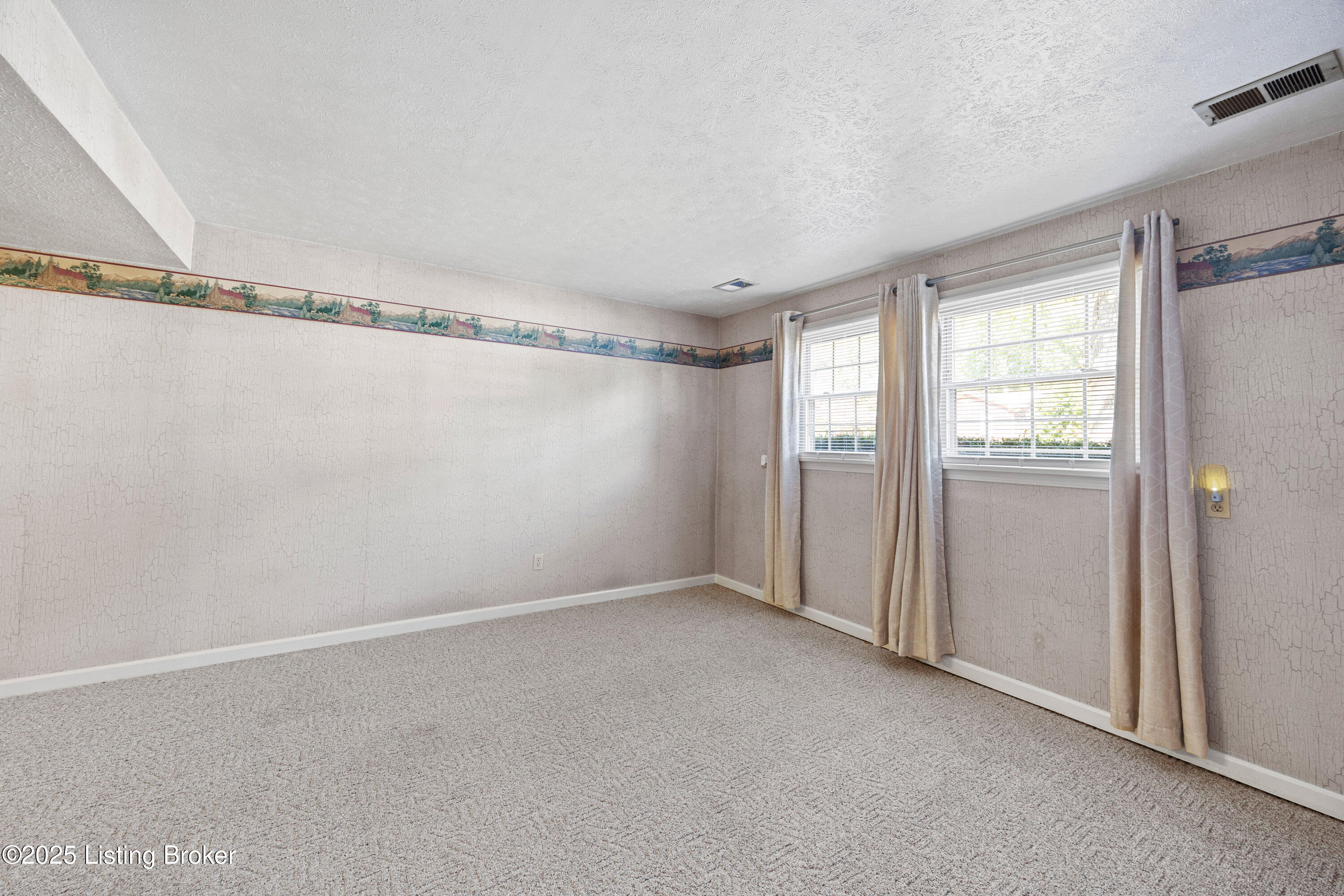 2508 Pikes Peak Blvd