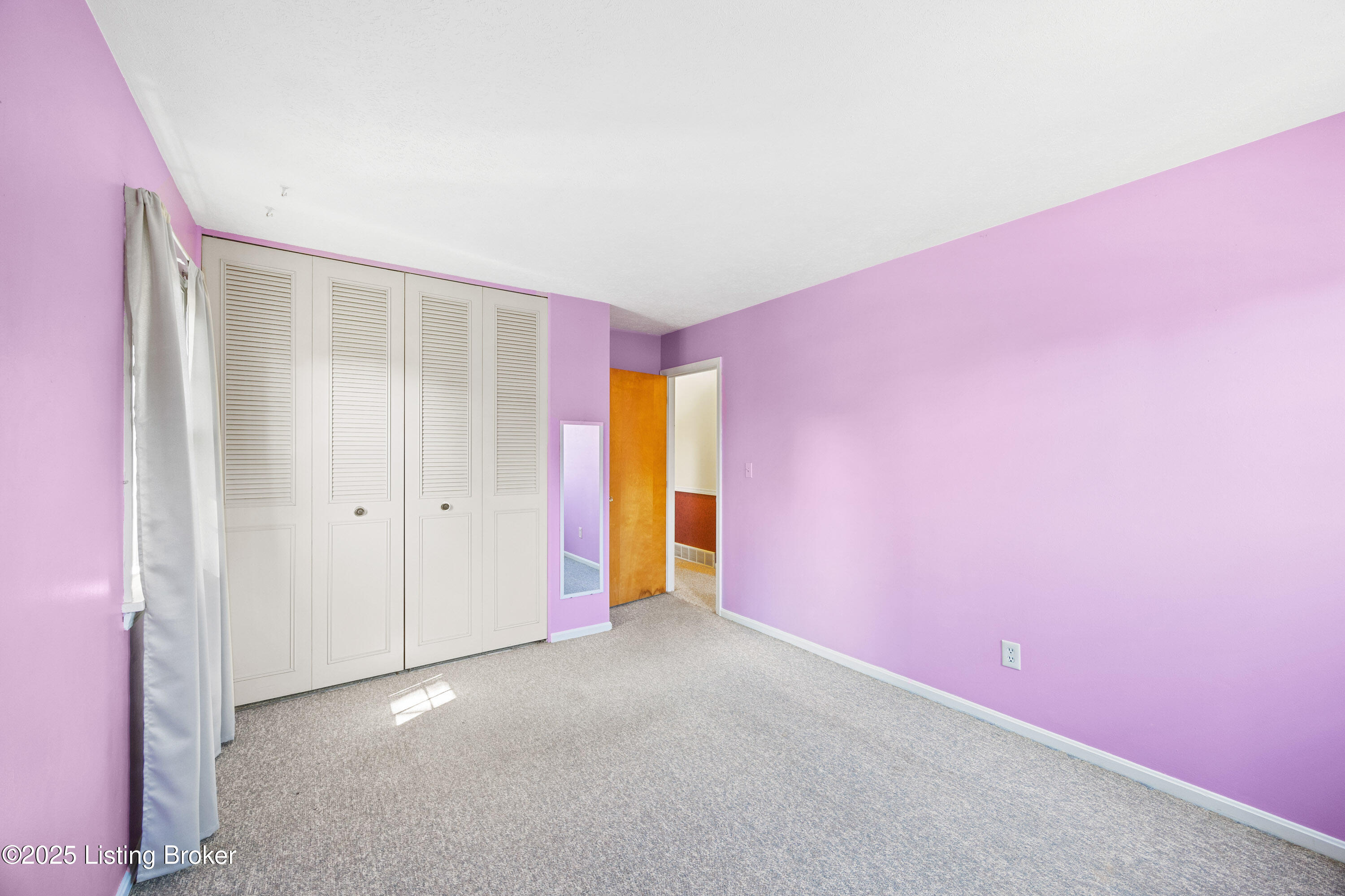 2508 Pikes Peak Blvd