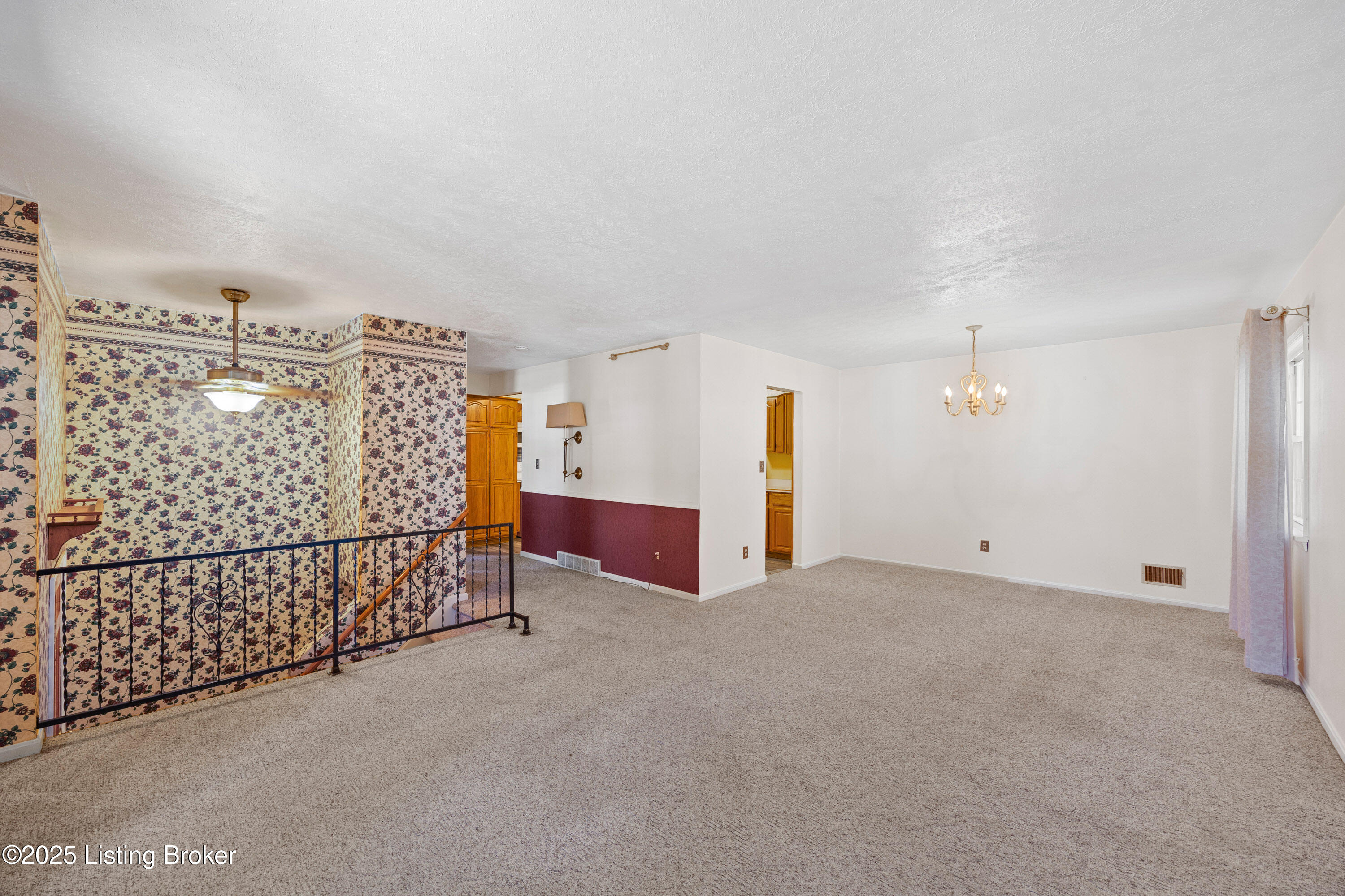 2508 Pikes Peak Blvd