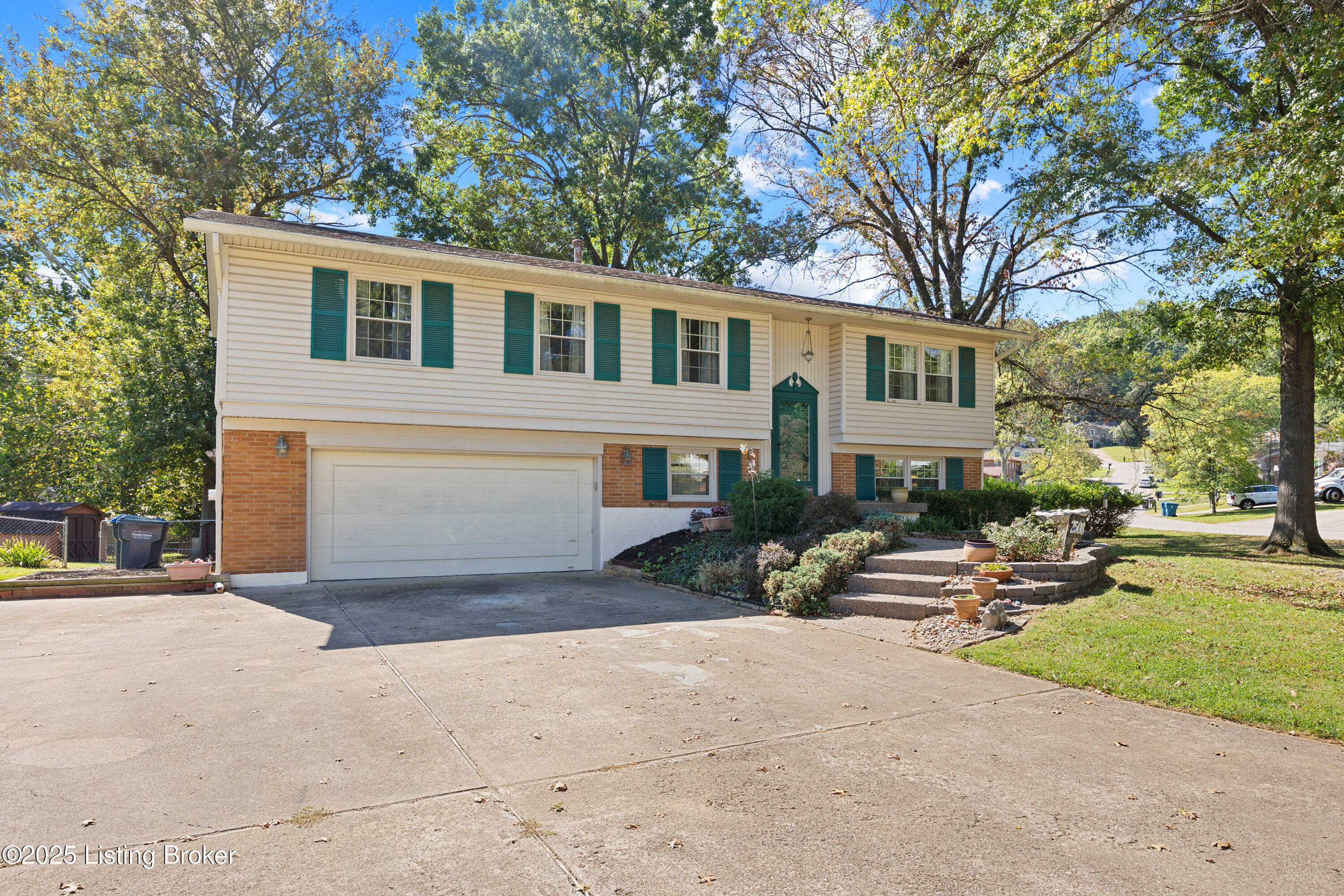 2508 Pikes Peak Blvd