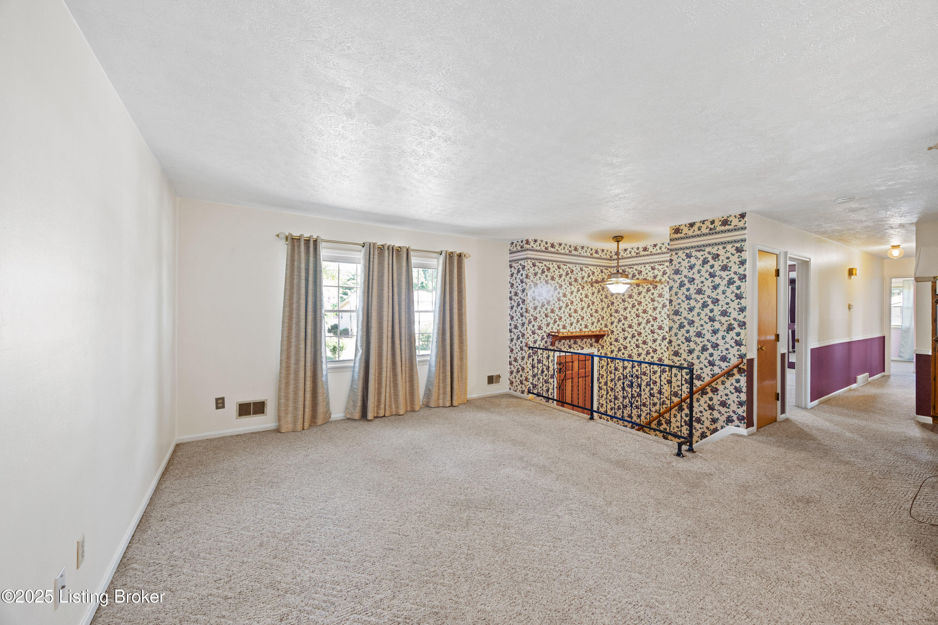 2508 Pikes Peak Blvd