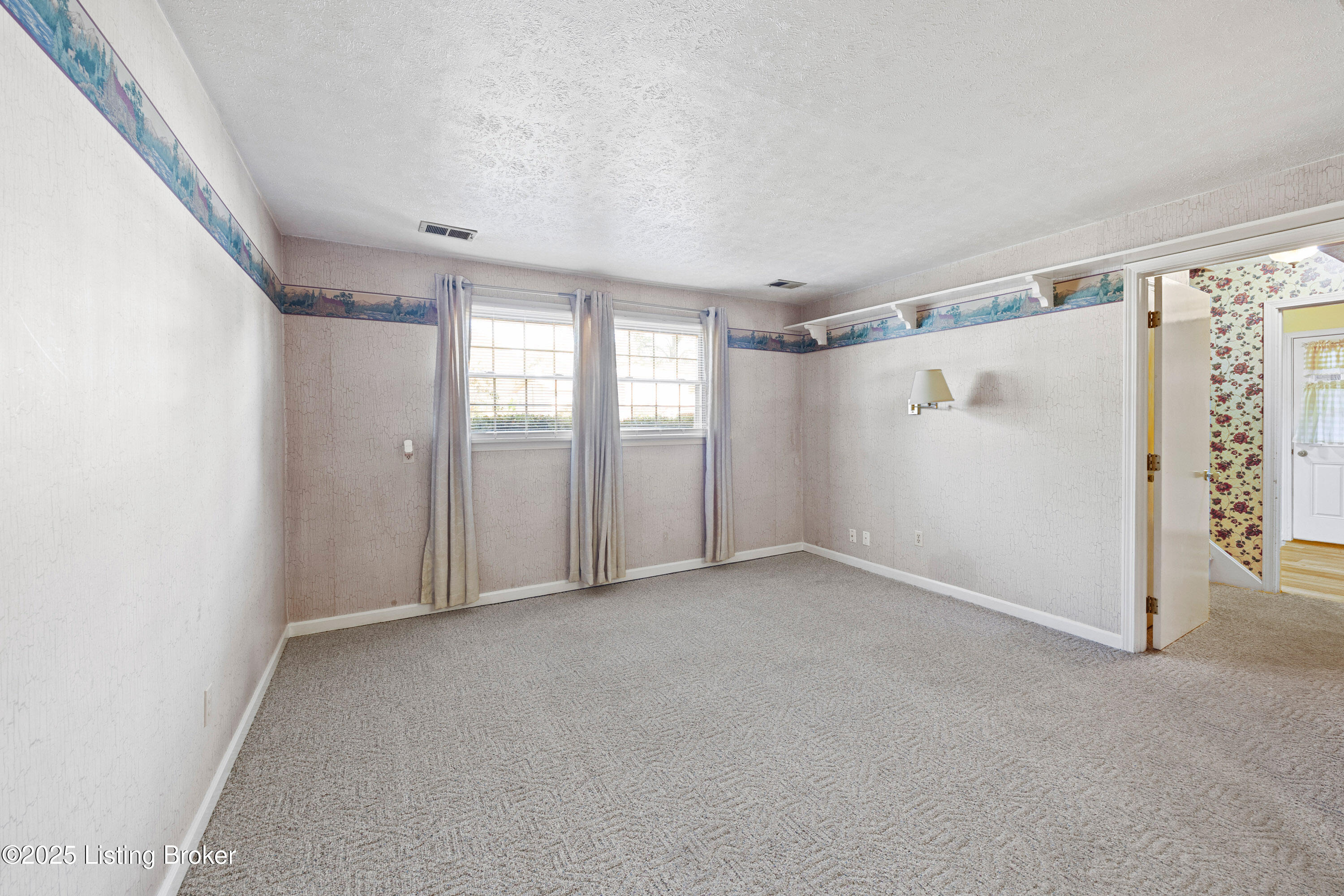 2508 Pikes Peak Blvd