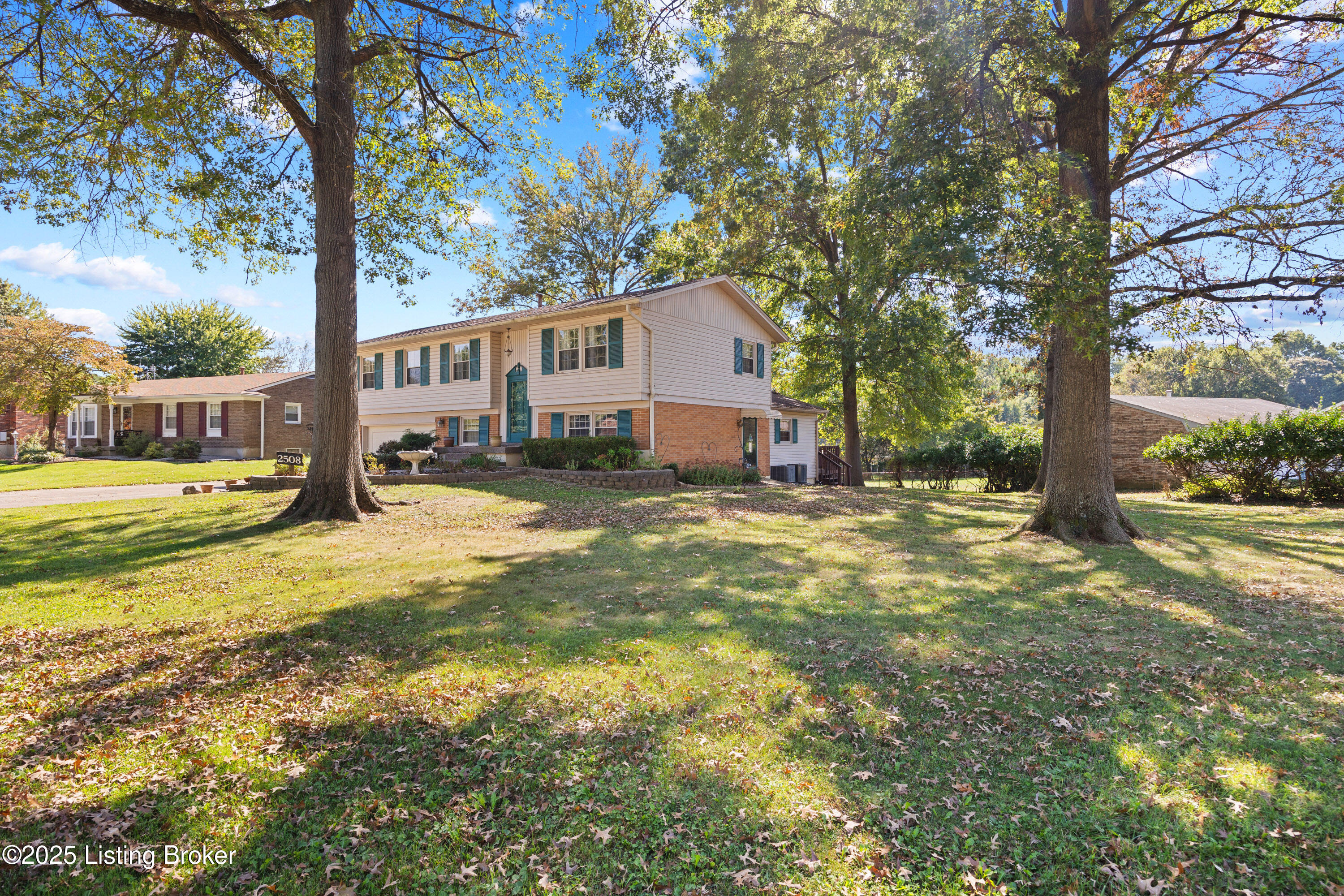 2508 Pikes Peak Blvd