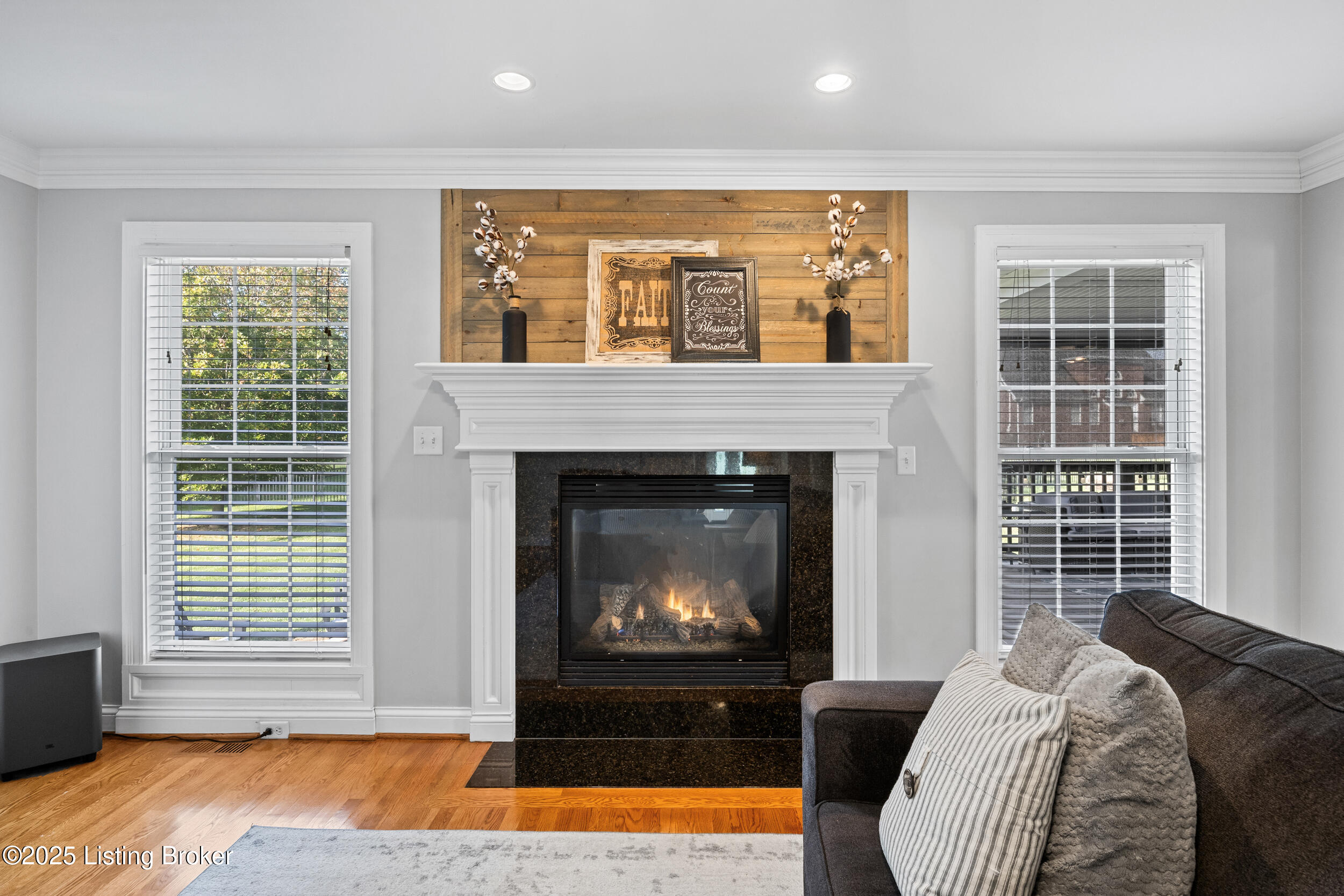 10412 Vista Hills Blvd