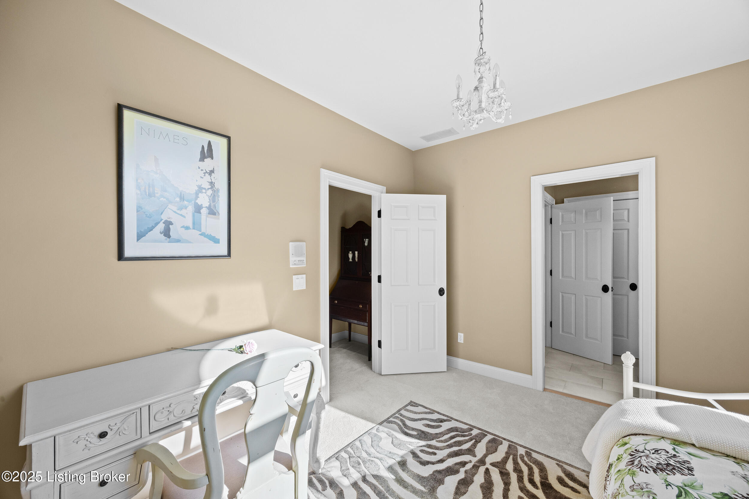 1211 Forest Trail Pl