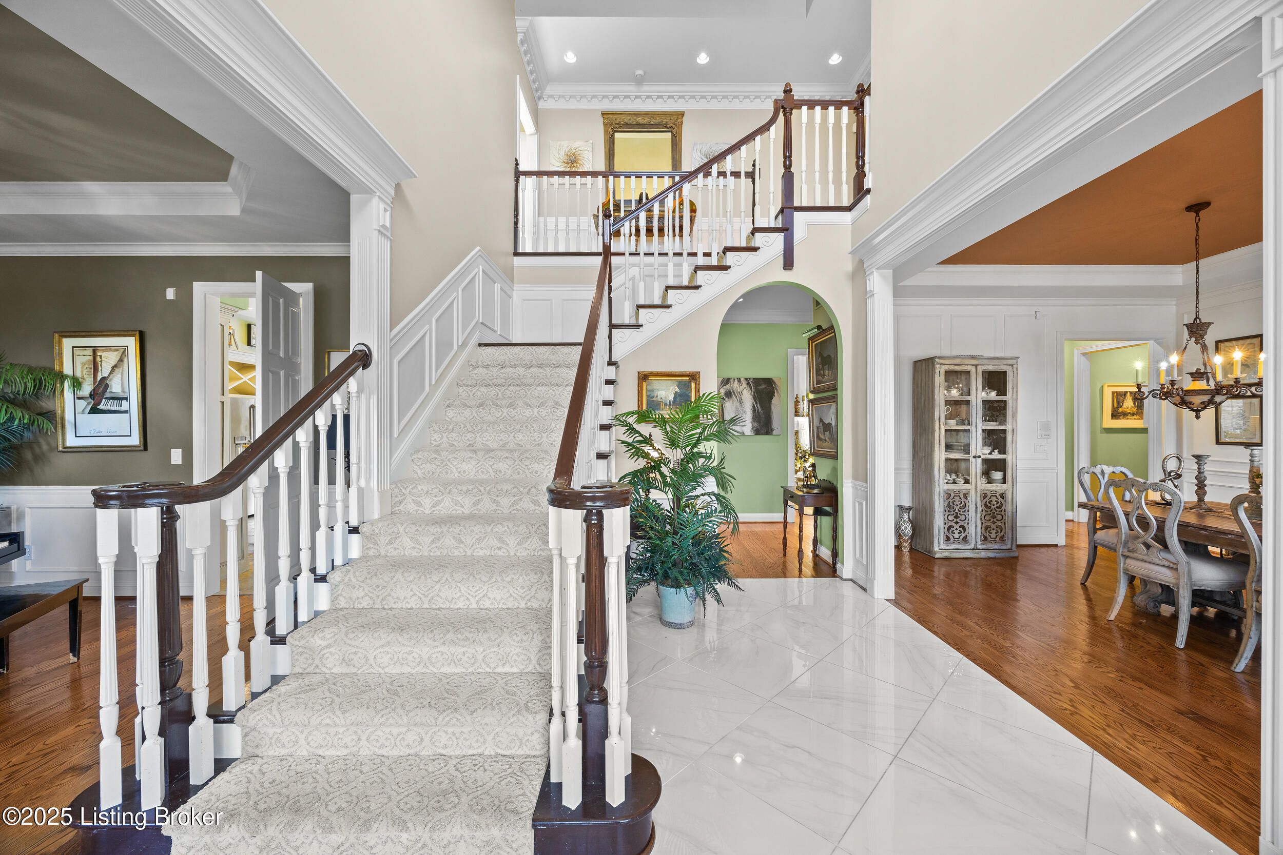 1211 Forest Trail Pl