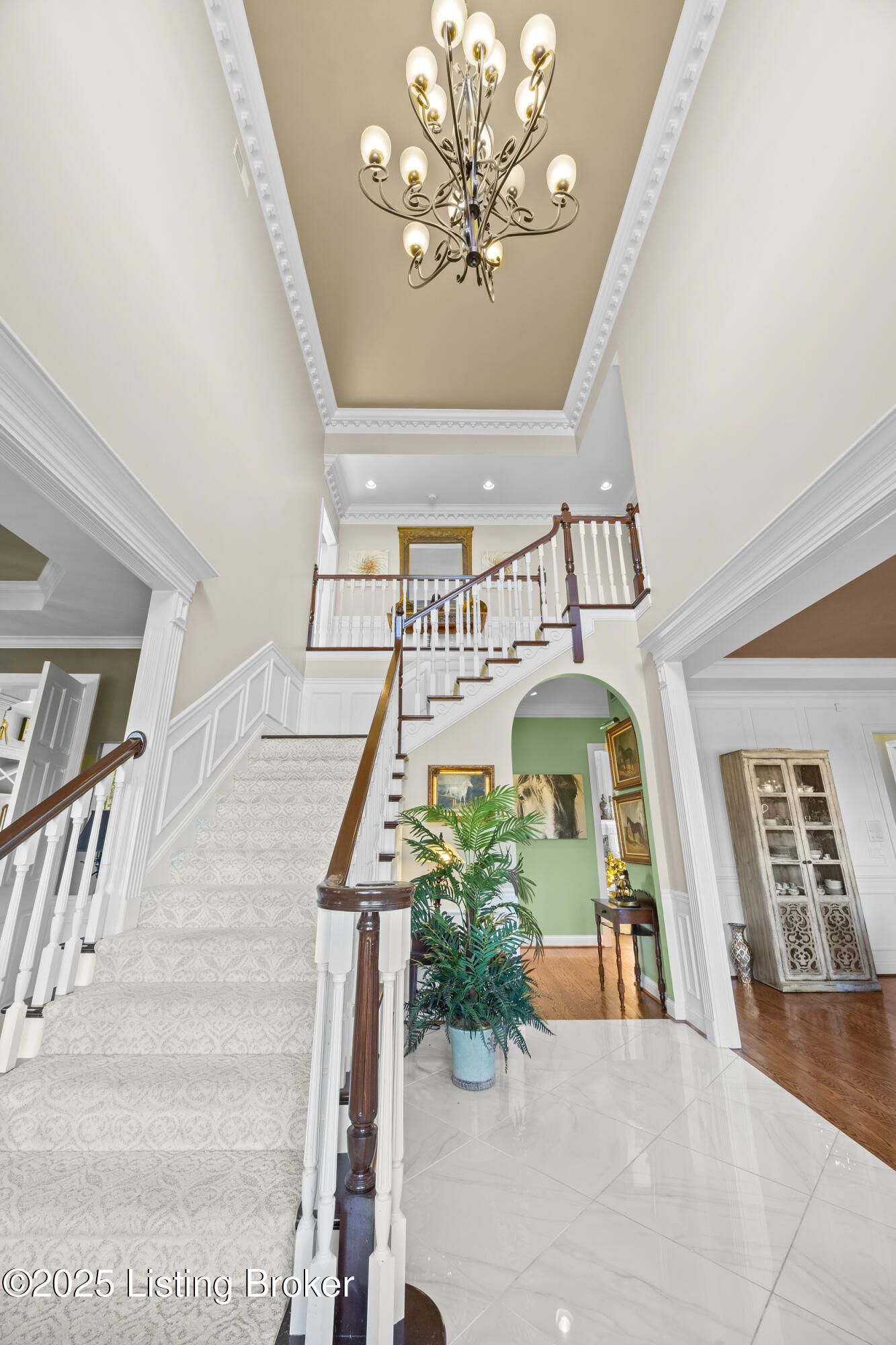 1211 Forest Trail Pl