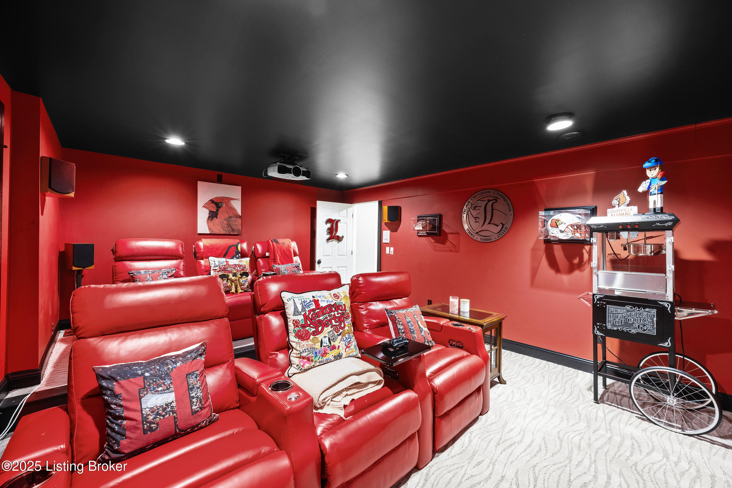 1211 Forest Trail Pl