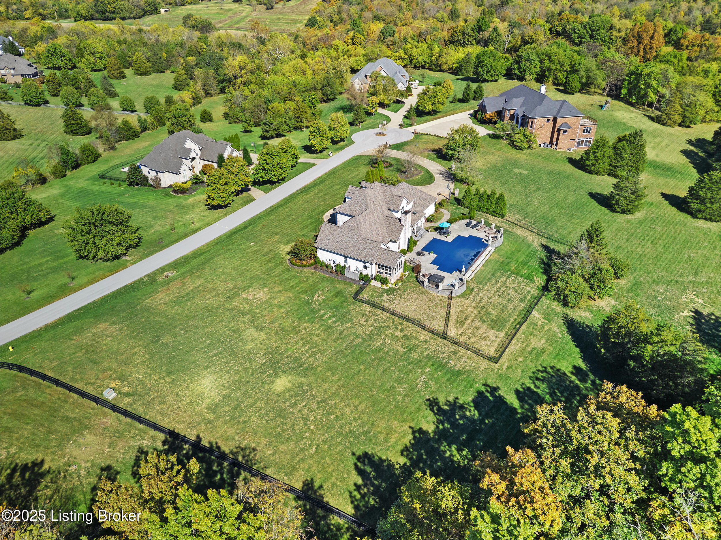 1211 Forest Trail Pl