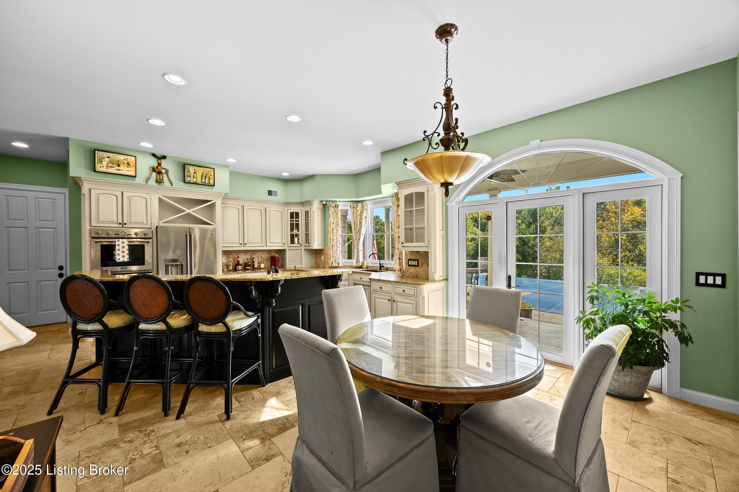 1211 Forest Trail Pl