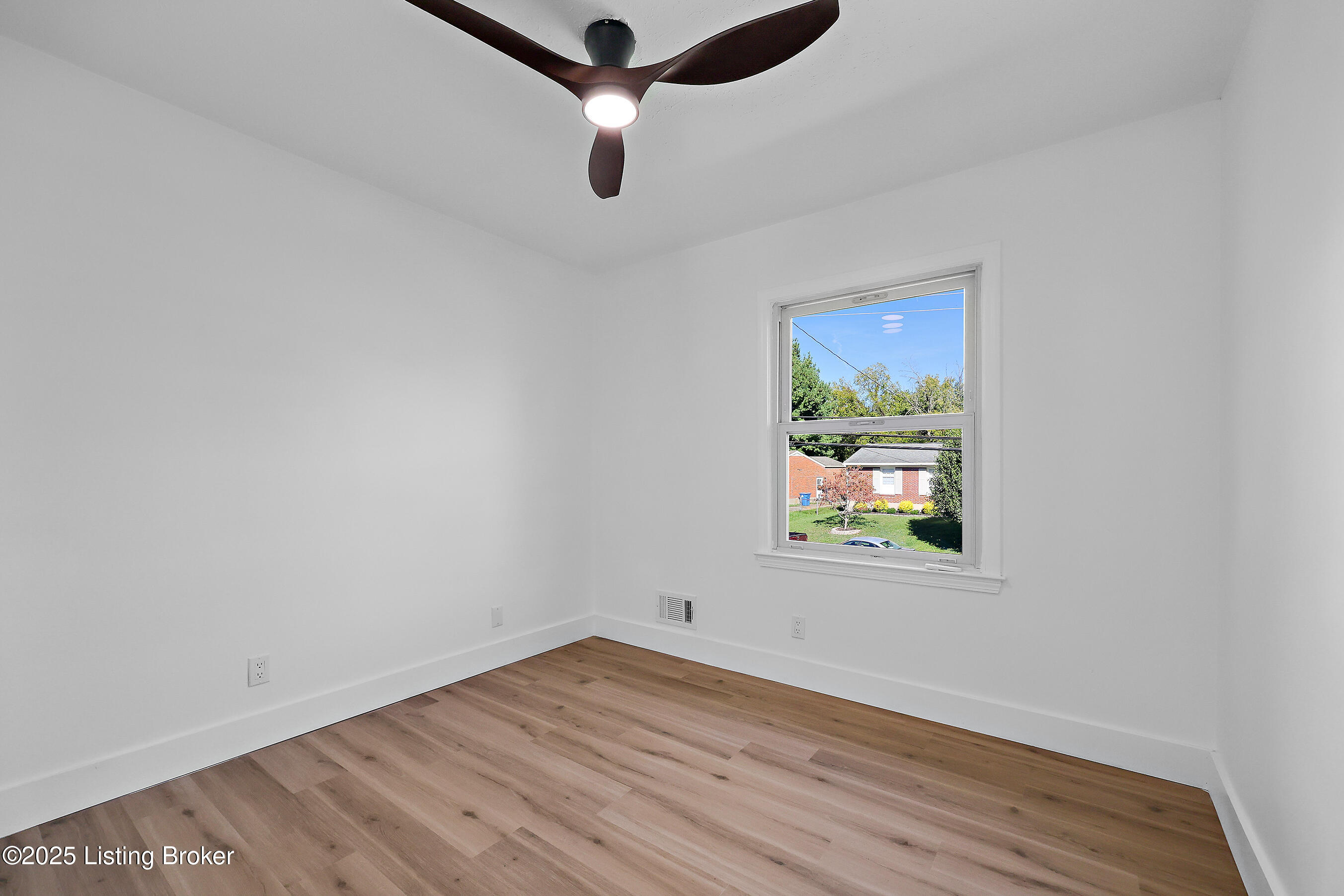 9720 Mary Dell Ln