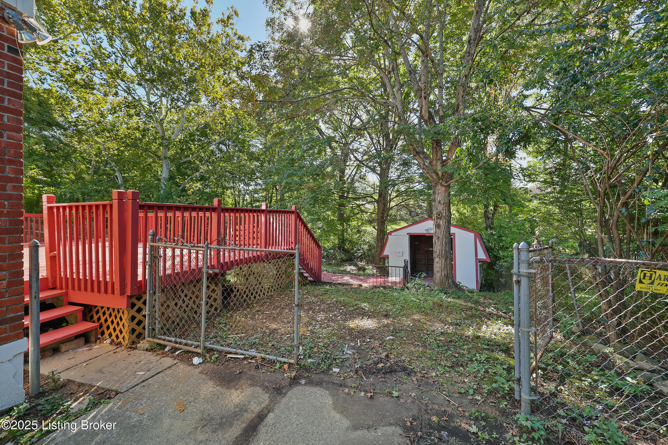 9720 Mary Dell Ln