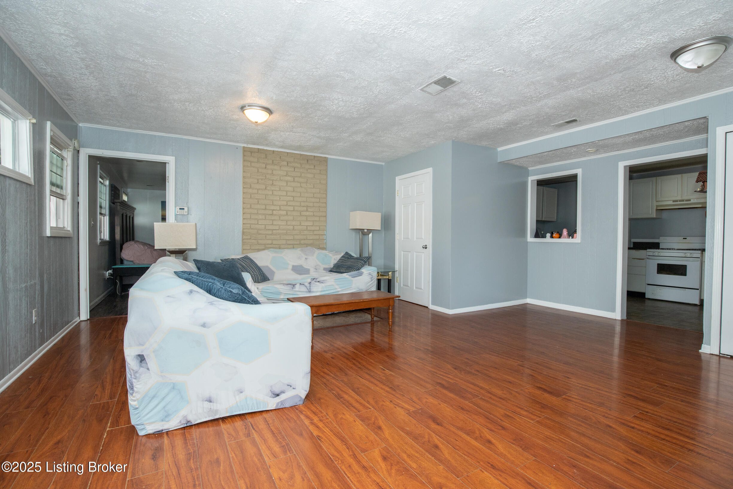 10801 Grafton Hall Rd