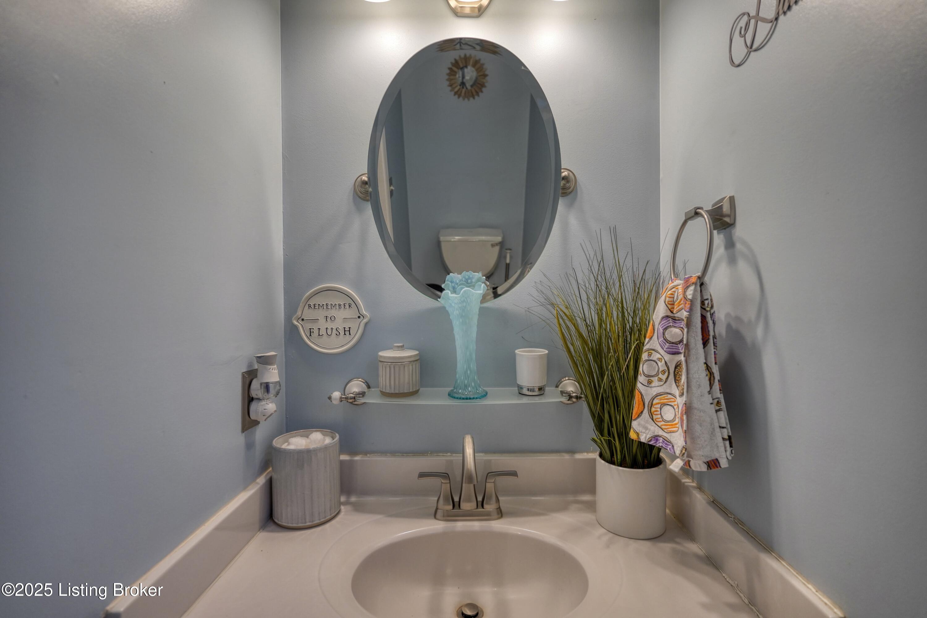 15713 Beckley Hills Dr