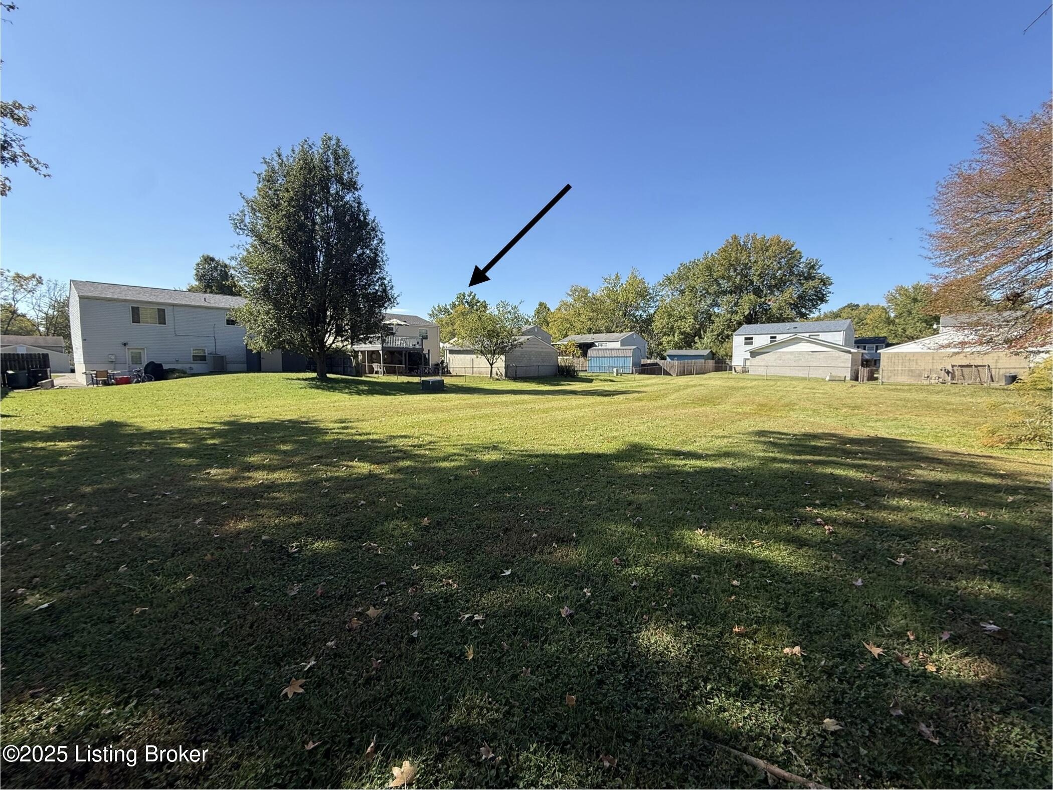 8720 Running Fox Cir